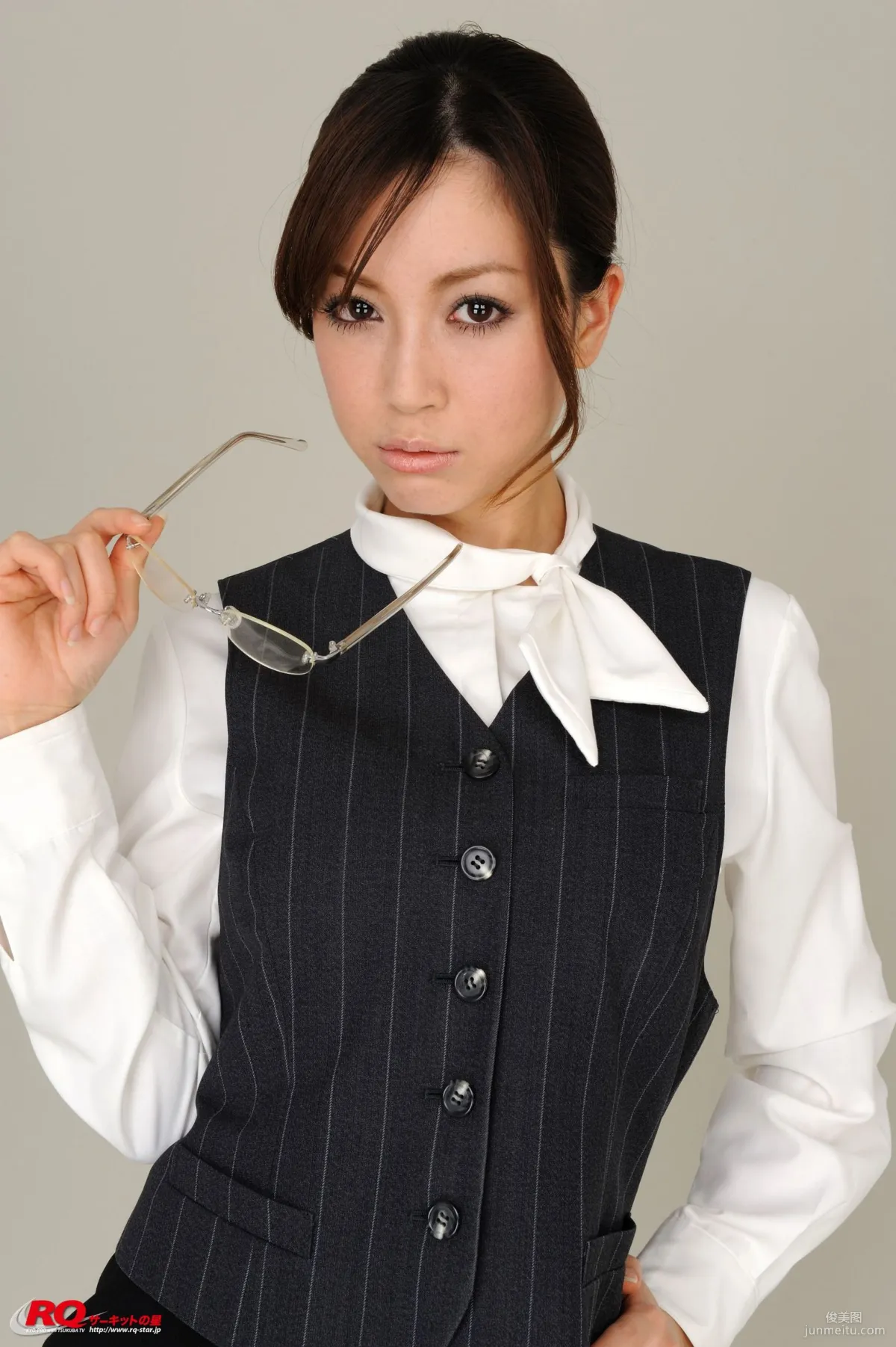 [RQ-STAR] NO.00117 Mayu Ohya 大矢真夕 Office Lady 写真集15