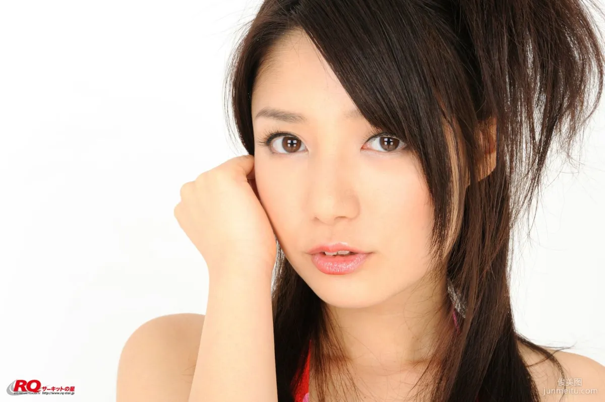[RQ-STAR] NO.00105 古崎瞳 Swim Suits – Red 泳裝寫真集 23