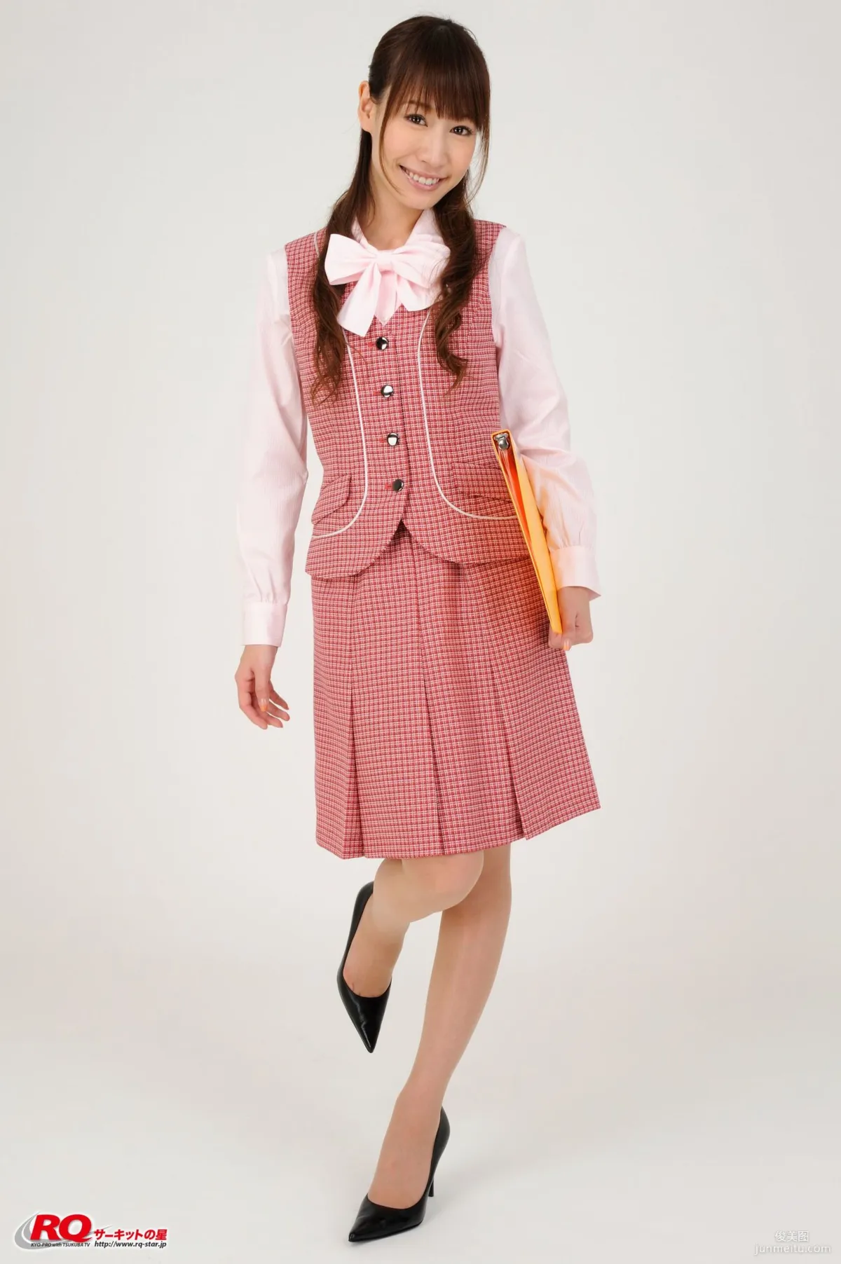 [RQ-STAR] NO.00104 山本裡奈 Office Lady制服系列寫真集 24