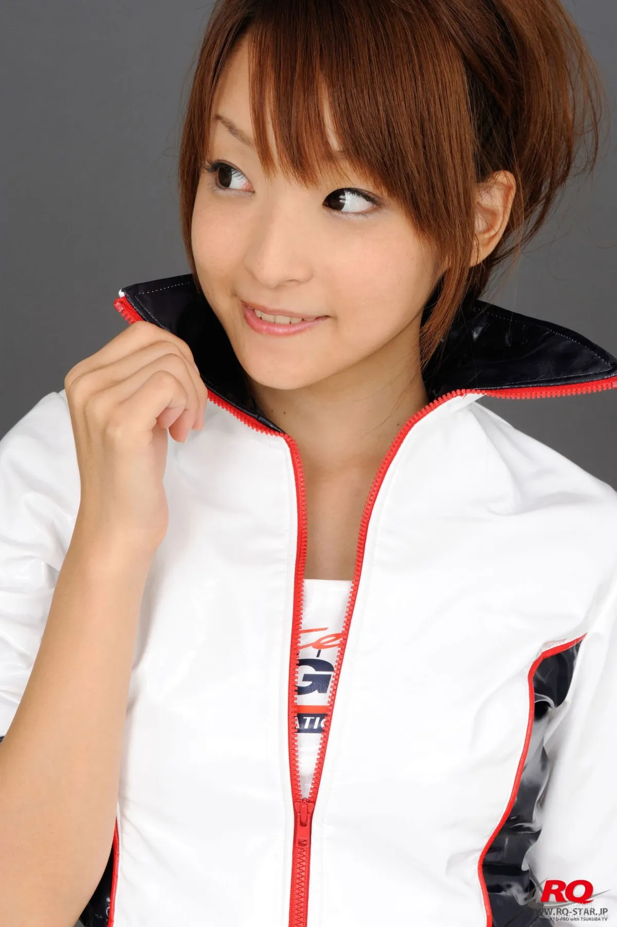 [RQ-STAR] NO.00080 Mio Aoki 青木未央 Race Queen – 2008 5Zigen 寫真集 20