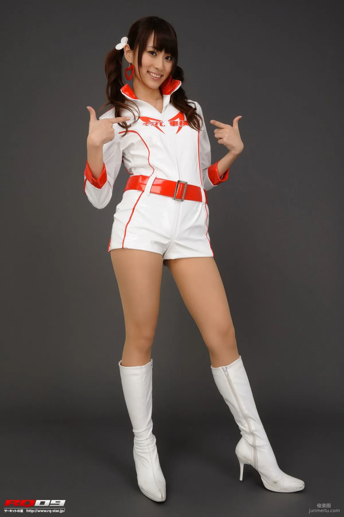 [RQ-STAR] NO.00149 林杏菜 Race Queen – Team Mach 写真集6