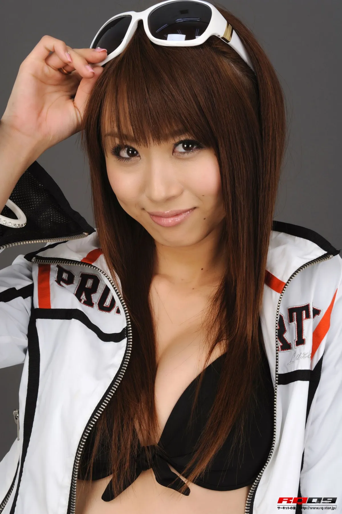 [RQ-STAR] NO.00143 我妻早央/我妻さおり Race Queen – Faust Racing 寫真集 80