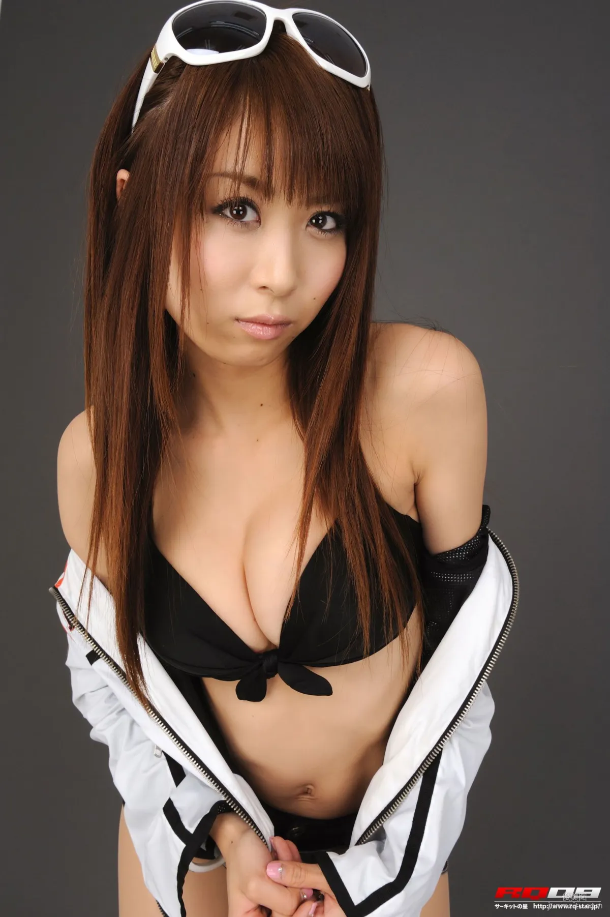 [RQ-STAR] NO.00143 我妻早央/我妻さおり Race Queen – Faust Racing 寫真集 23