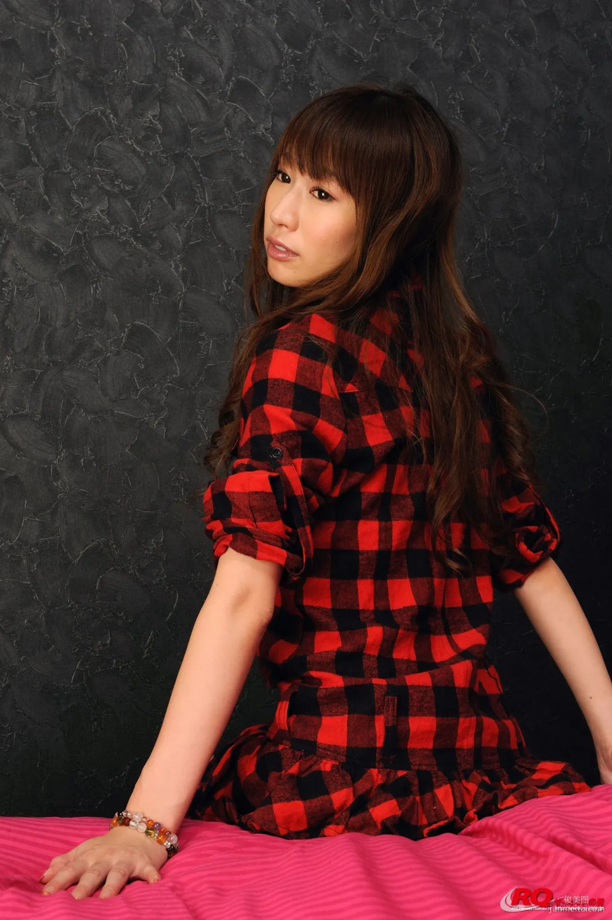 [RQ-STAR] NO.00107 山本裡奈 Private Dress 寫真集 20