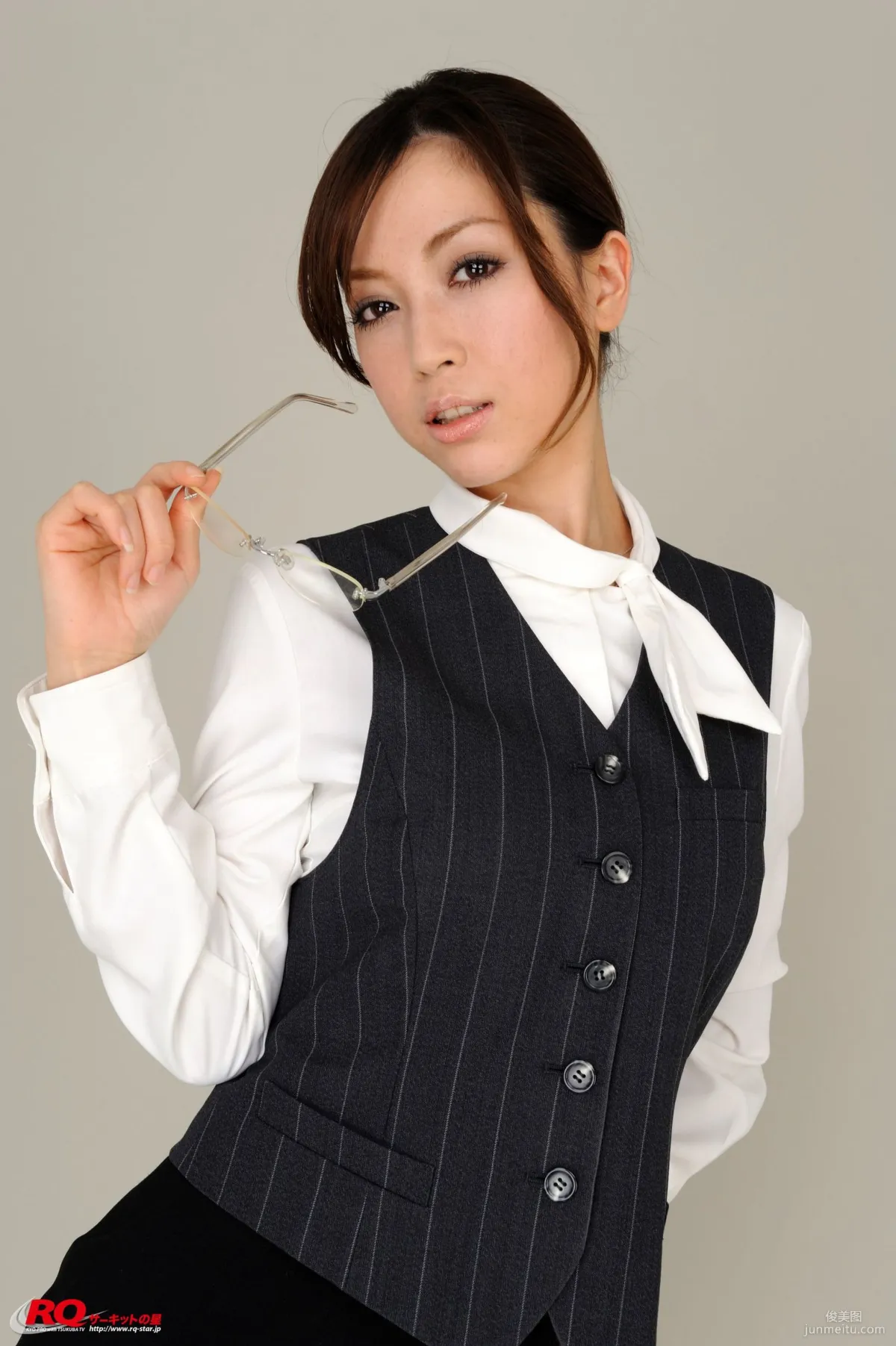 [RQ-STAR] NO.00117 Mayu Ohya 大矢真夕 Office Lady 写真集16