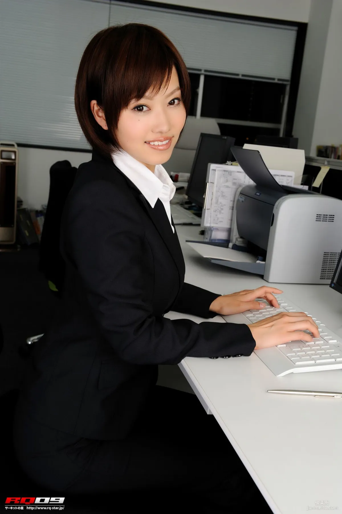 [RQ-STAR Photo Set] NO.00155 Emiri Fujimura Recruit Style Office Beauty Series photo 28