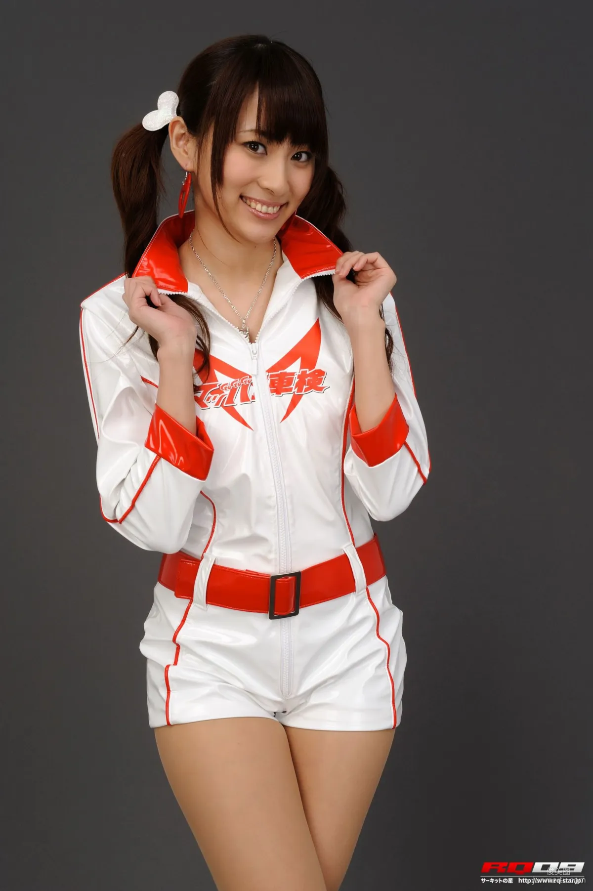 [RQ-STAR] NO.00149 林杏菜 Race Queen – Team Mach 寫真集 3