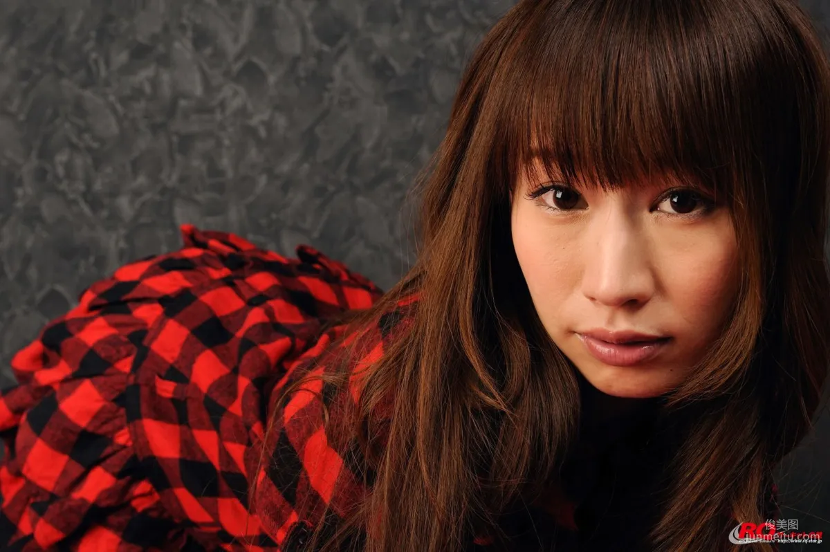 [RQ-STAR] NO.00107 山本裡奈 Private Dress 寫真集 28