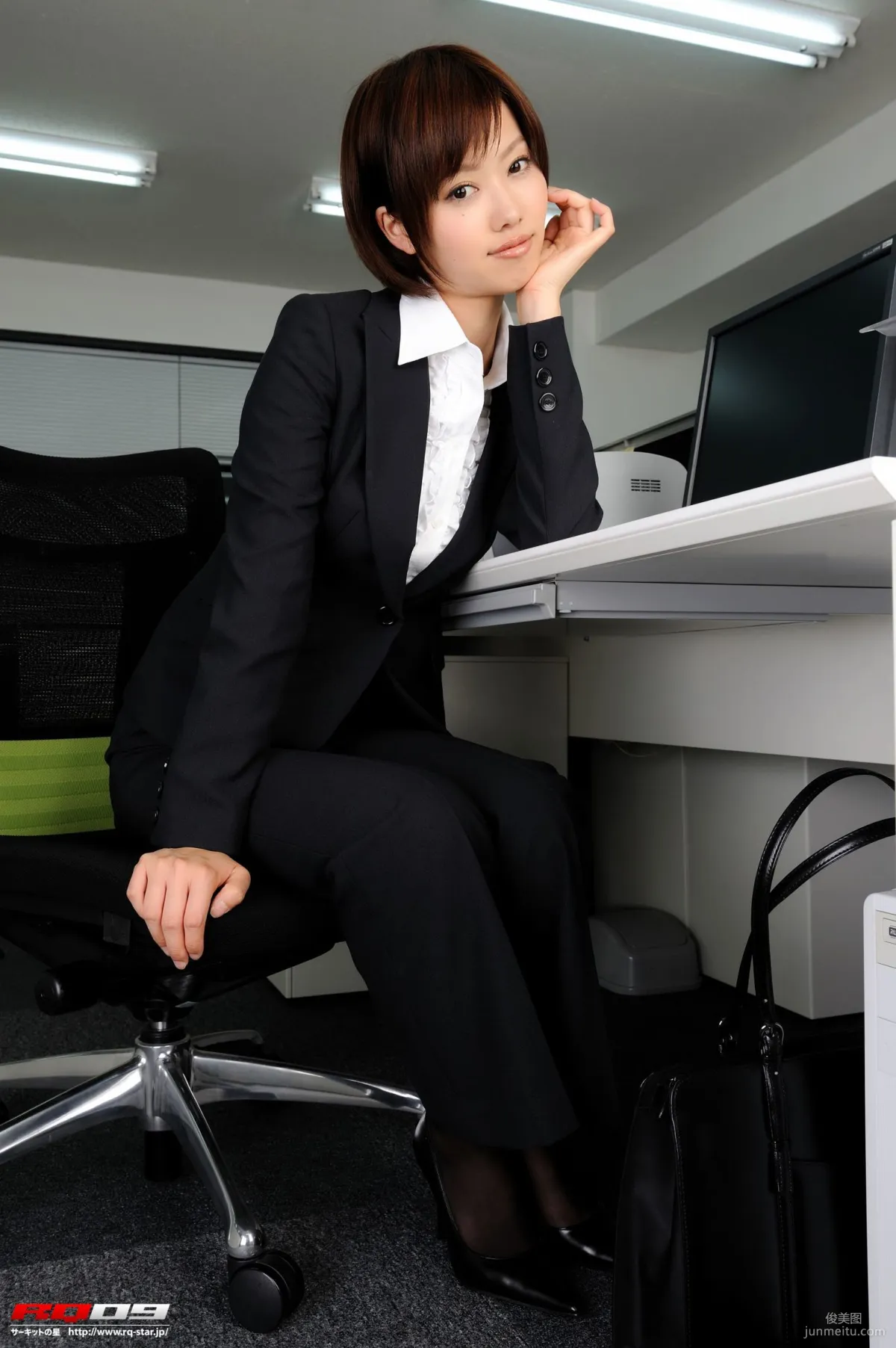[RQ-STAR Photo Set] NO.00155 Emiri Fujimura Recruit Style Office Beauty Series photo 26