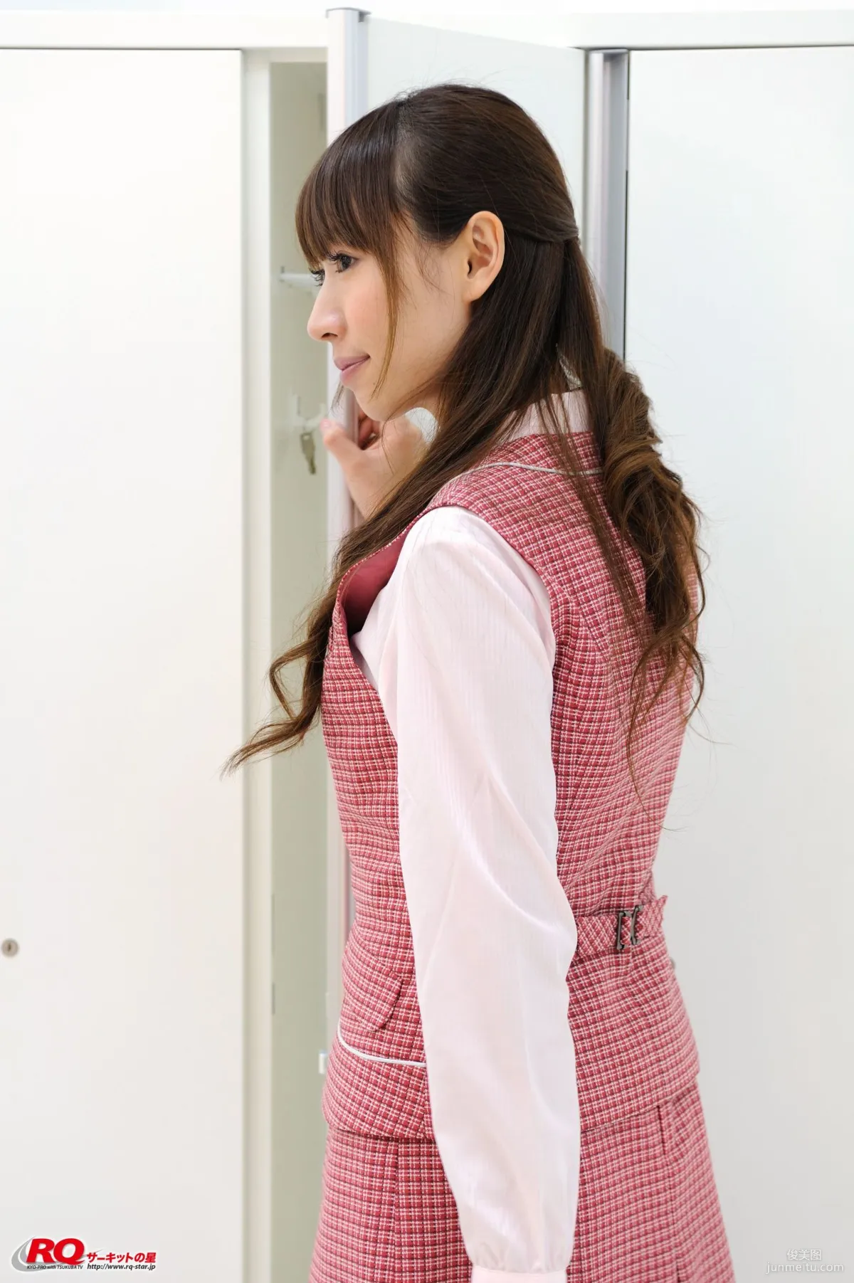 [RQ-STAR寫真集] NO.00114 Rina Yamamoto 山本裡奈 Office Lady 65