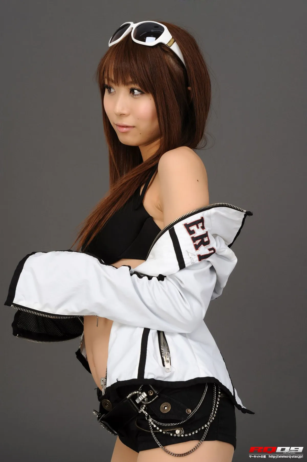 [RQ-STAR] NO.00143 我妻早央/我妻さおり Race Queen – Faust Racing 寫真集 83