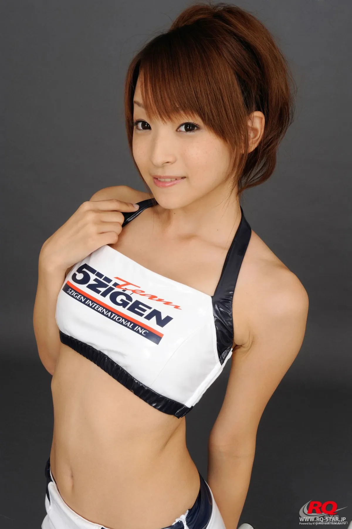 [RQ-STAR] NO.00080 Mio Aoki 青木未央 Race Queen – 2008 5Zigen 寫真集 98