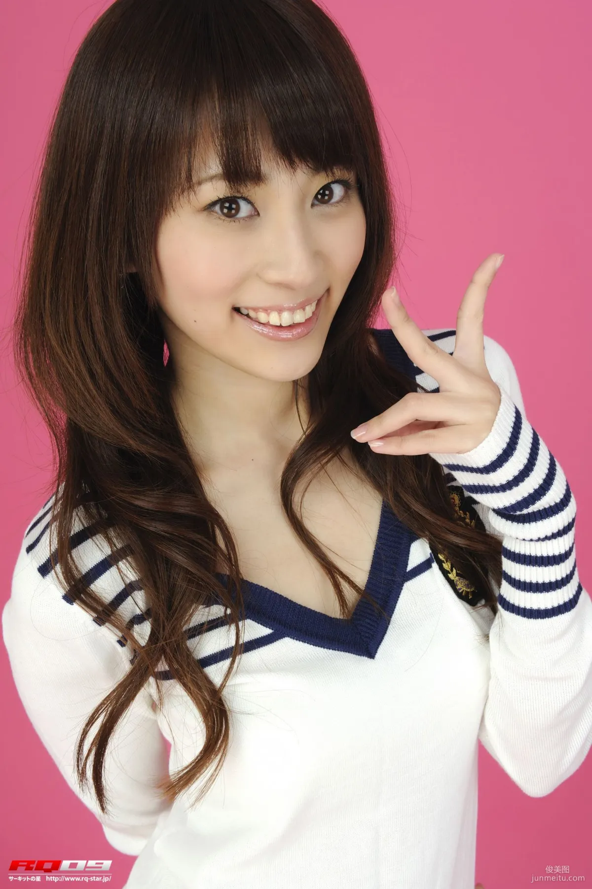 [RQ-STAR] NO.00140 林杏菜 Private Dress 寫真集 100