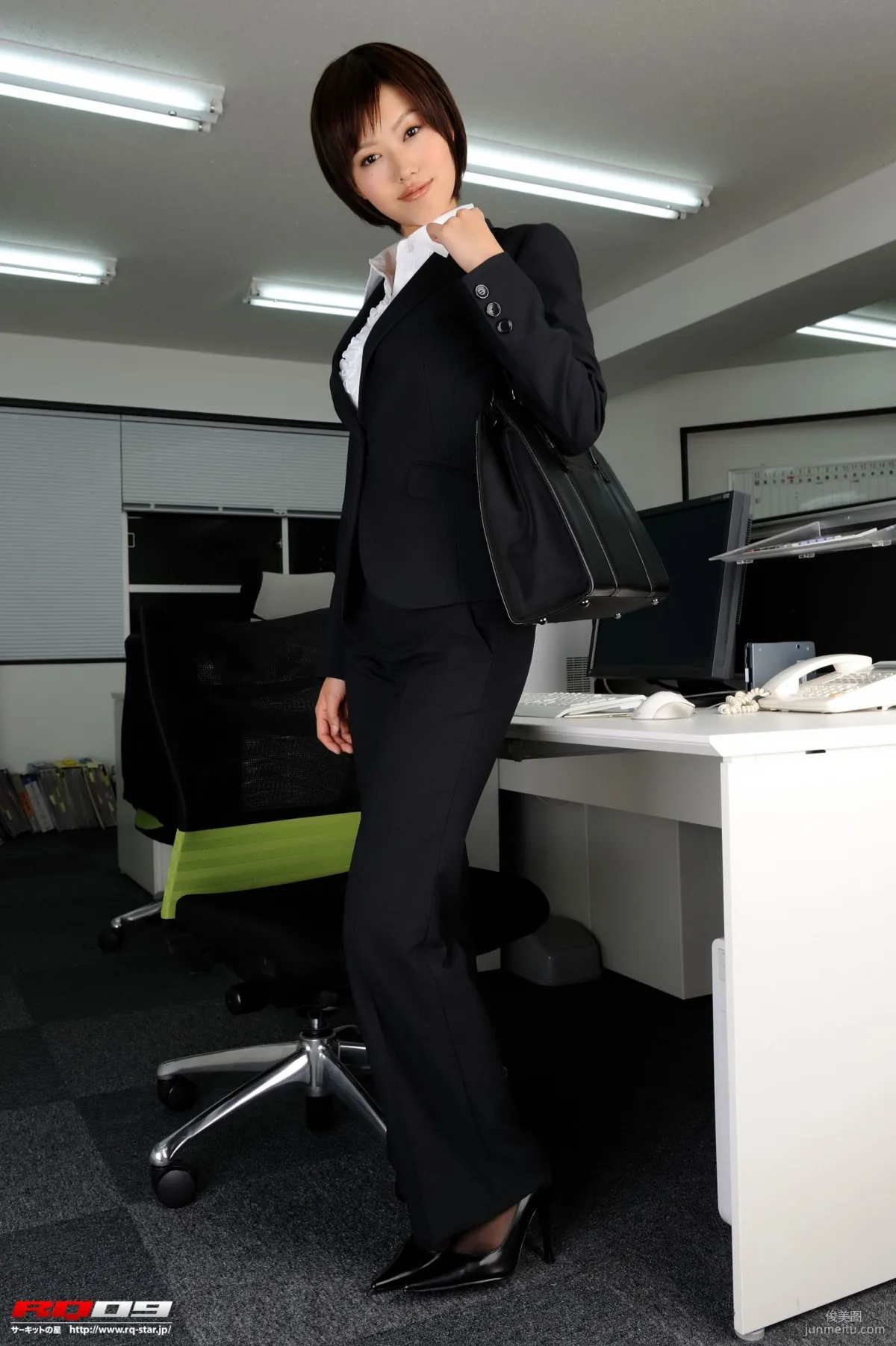 [RQ-STAR Photo Set] NO.00155 Emiri Fujimura Recruit Style Office Beauty Series photo 6
