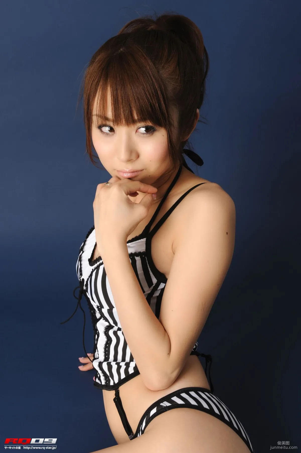 [RQ-STAR] NO.00134 我妻早央 Swim Suits – Black x White 寫真集 123