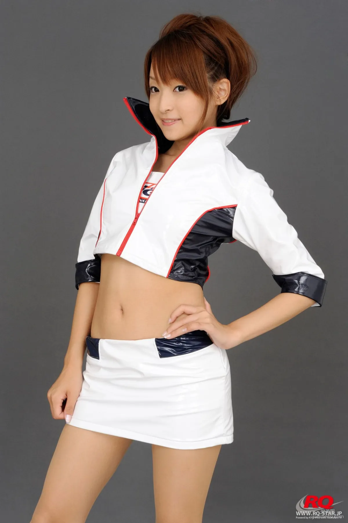 [RQ-STAR] NO.00080 Mio Aoki 青木未央 Race Queen – 2008 5Zigen 寫真集 16