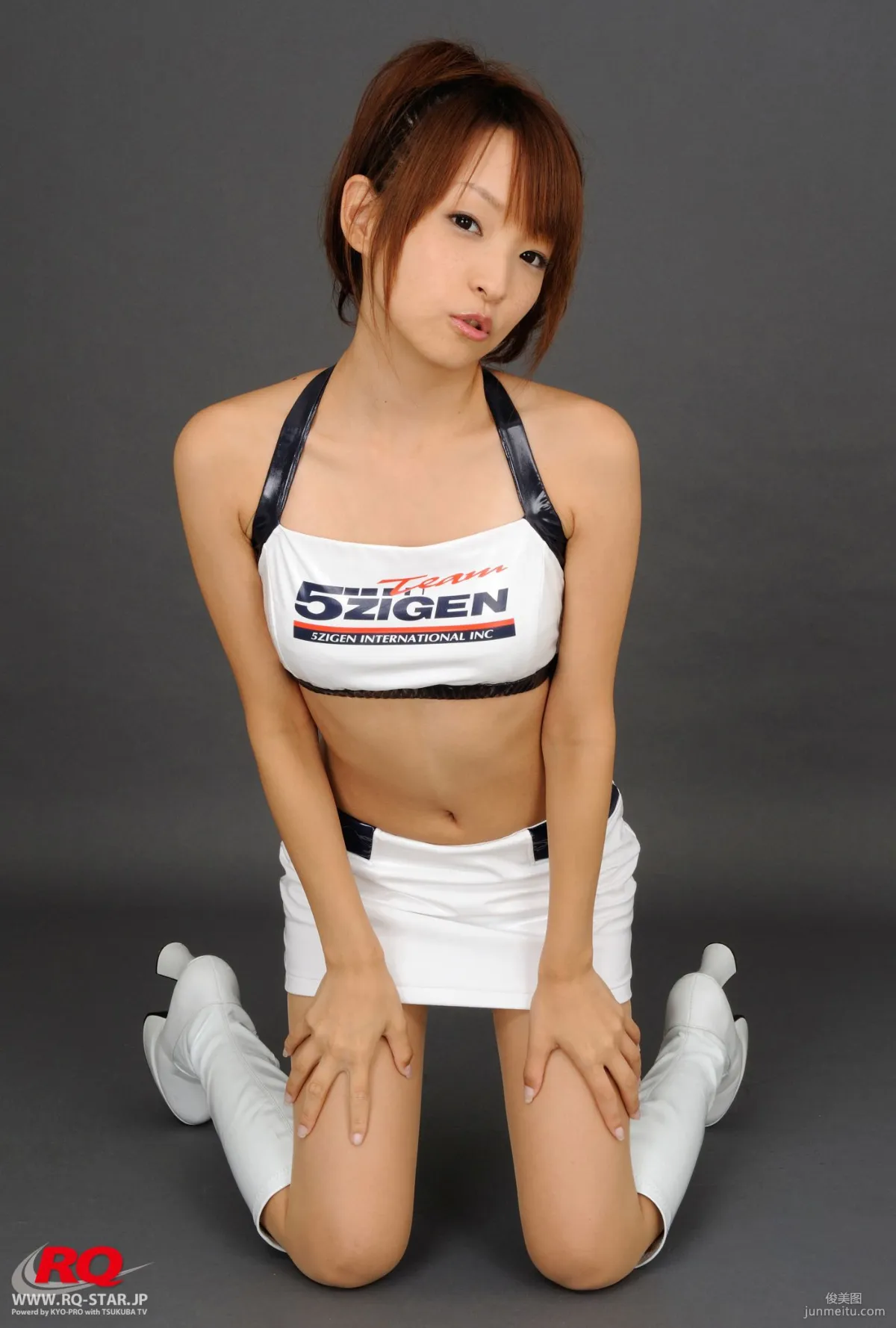 [RQ-STAR] NO.00080 Mio Aoki 青木未央 Race Queen – 2008 5Zigen 寫真集 95
