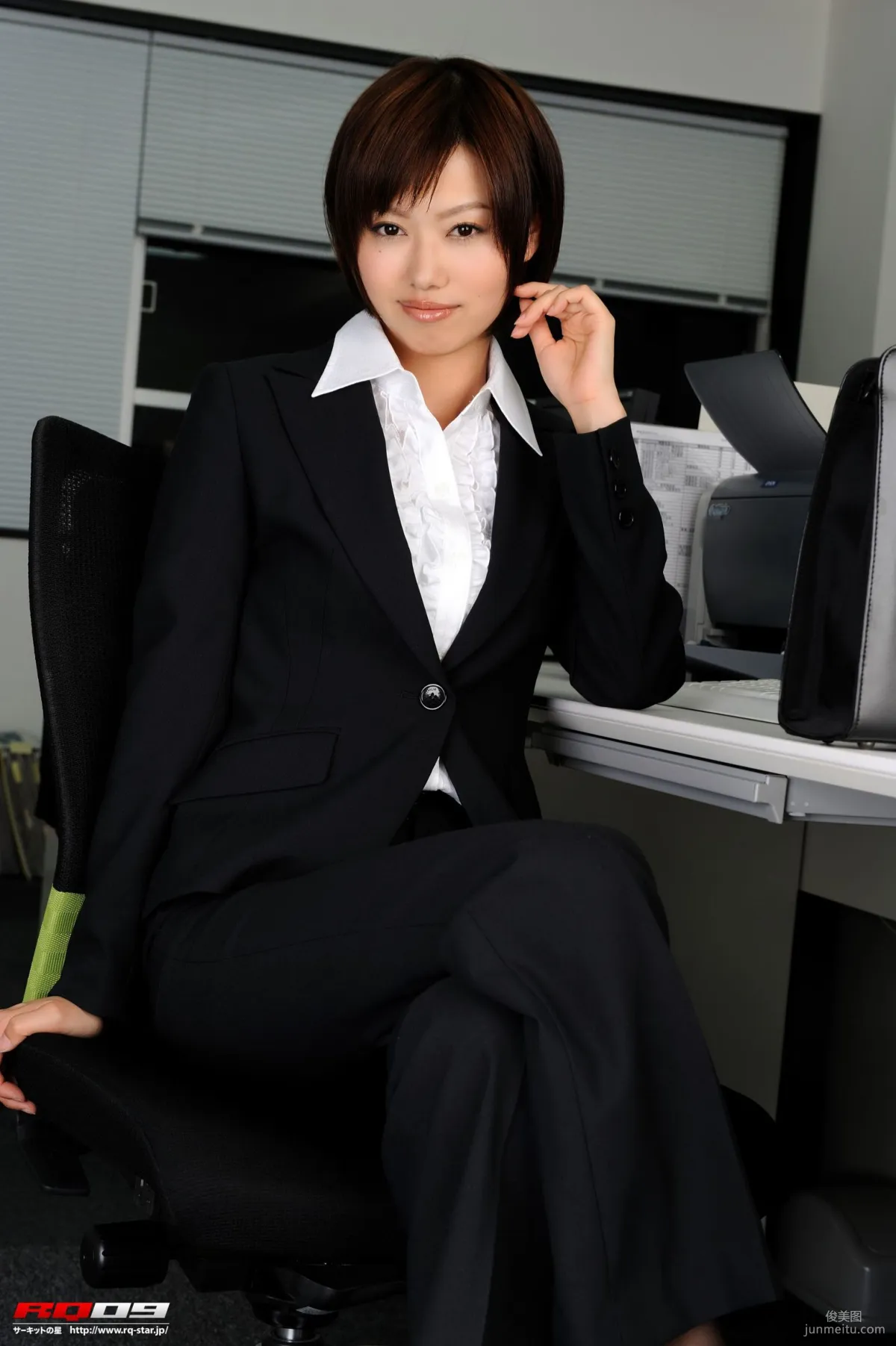 [RQ-STAR Photo Set] NO.00155 Emiri Fujimura Recruit Style Office Beauty Series photo 19