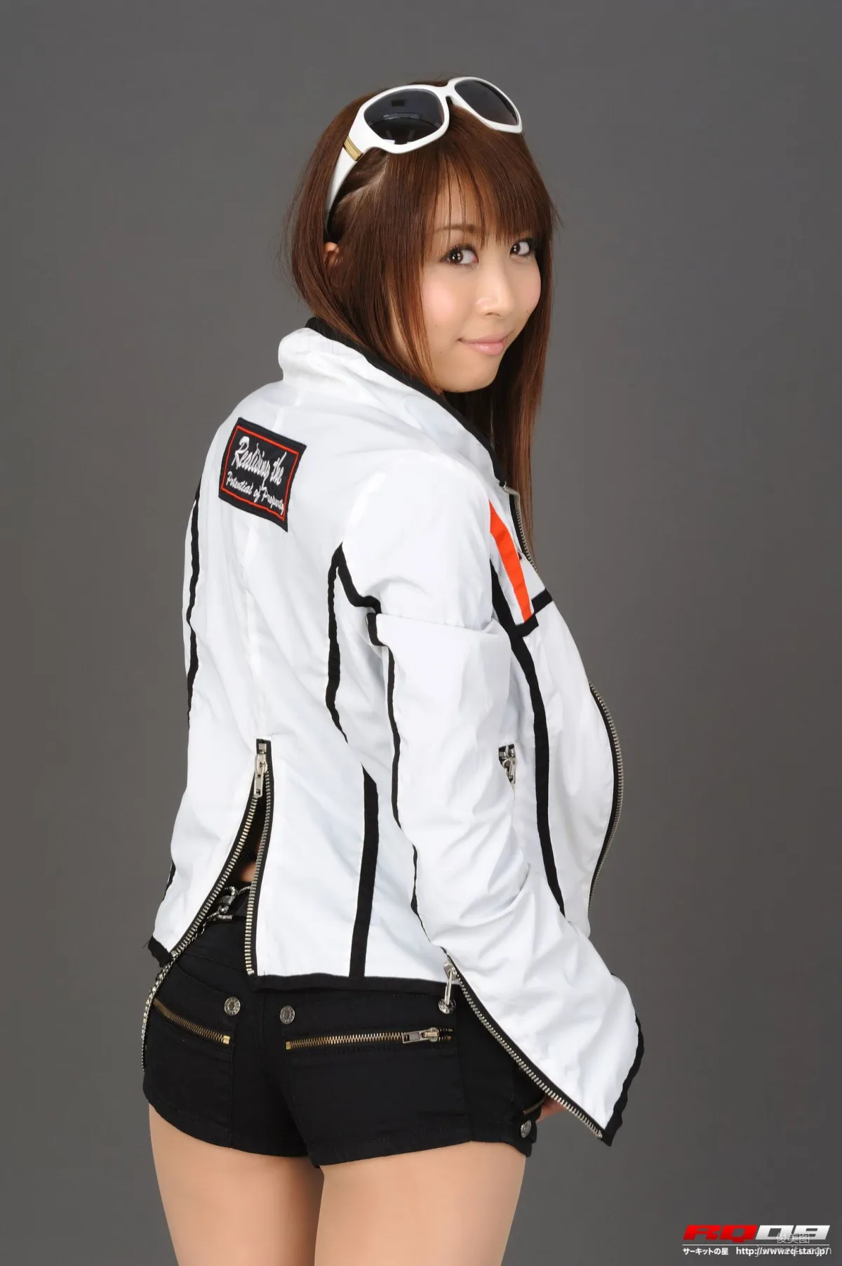 [RQ-STAR] NO.00143 我妻早央/我妻さおり Race Queen – Faust Racing 寫真集 56