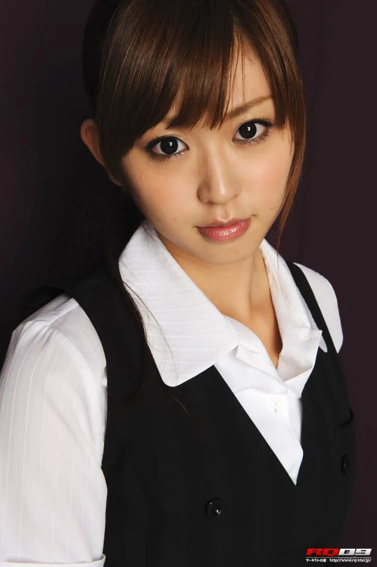 [RQ-STAR] NO.00202 瀬長奈津実 Office Lady 辦公室女郎 寫真集 48