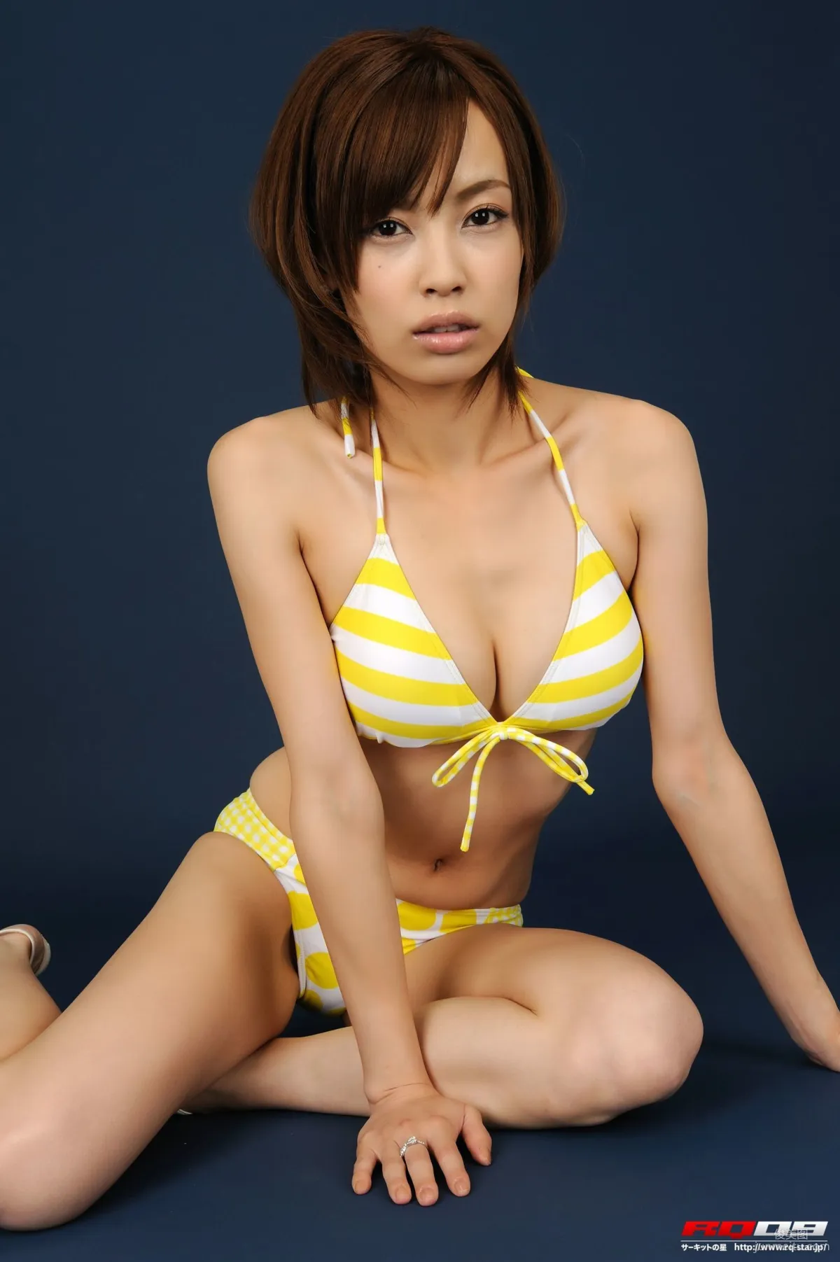 [RQ-STAR] NO.00185 Izumi Morita 森田泉美 Swim Suits 寫真集 64