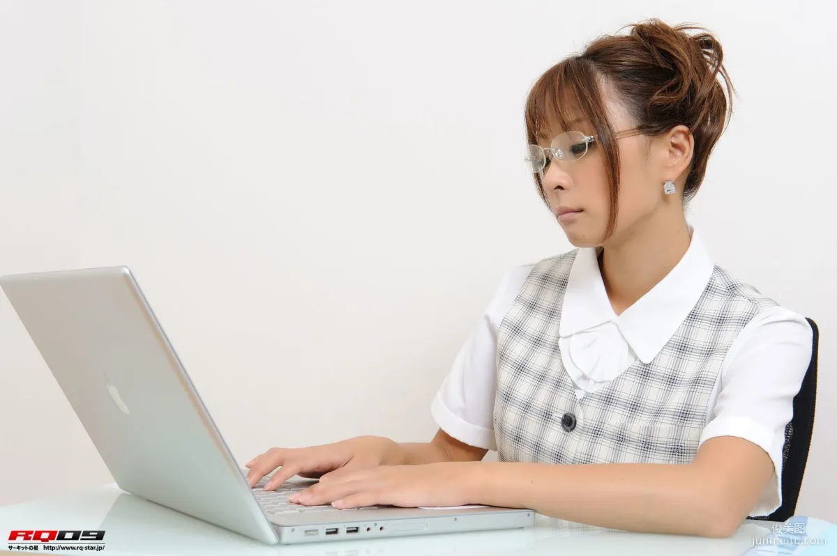 [RQ-STAR] NO.00204 相川友希 Office Lady 辦公室女郎 寫真集 69