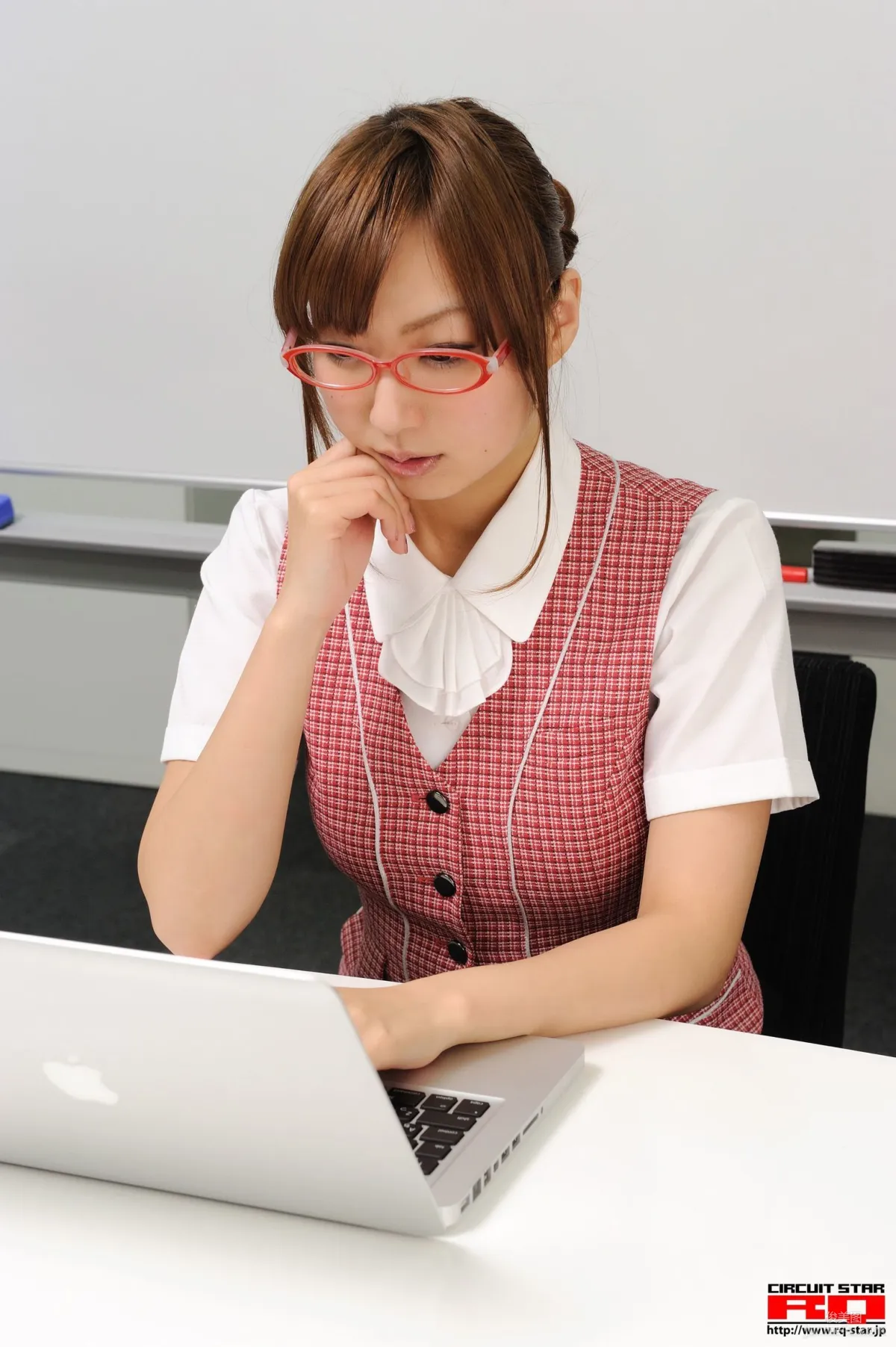 [RQ-STAR] NO.00255 Yuka Tachibana 立花ゆか Office Lady 寫真集 73