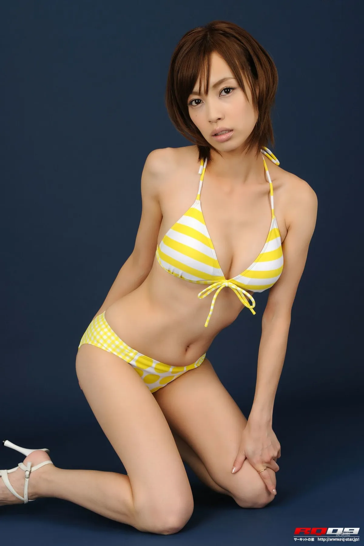 [RQ-STAR] NO.00185 Izumi Morita 森田泉美 Swim Suits 寫真集 74