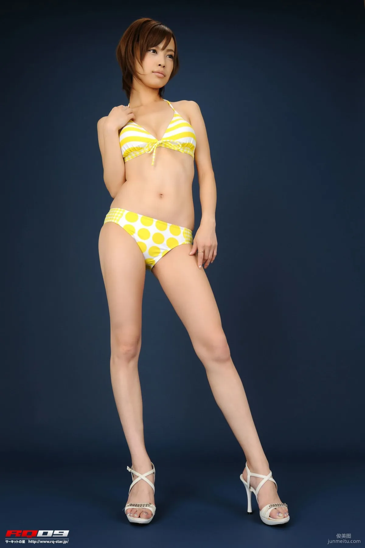 [RQ-STAR] NO.00185 Izumi Morita 森田泉美 Swim Suits 寫真集 19