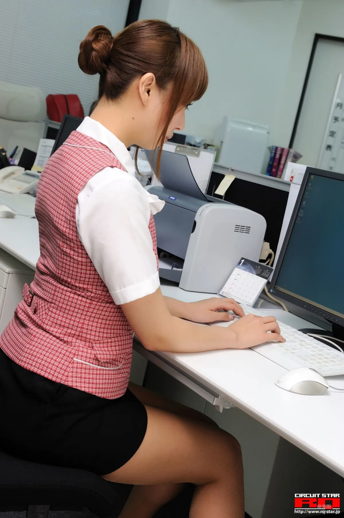 [RQ-STAR] NO.00255 Yuka Tachibana 立花ゆか Office Lady 寫真集 47
