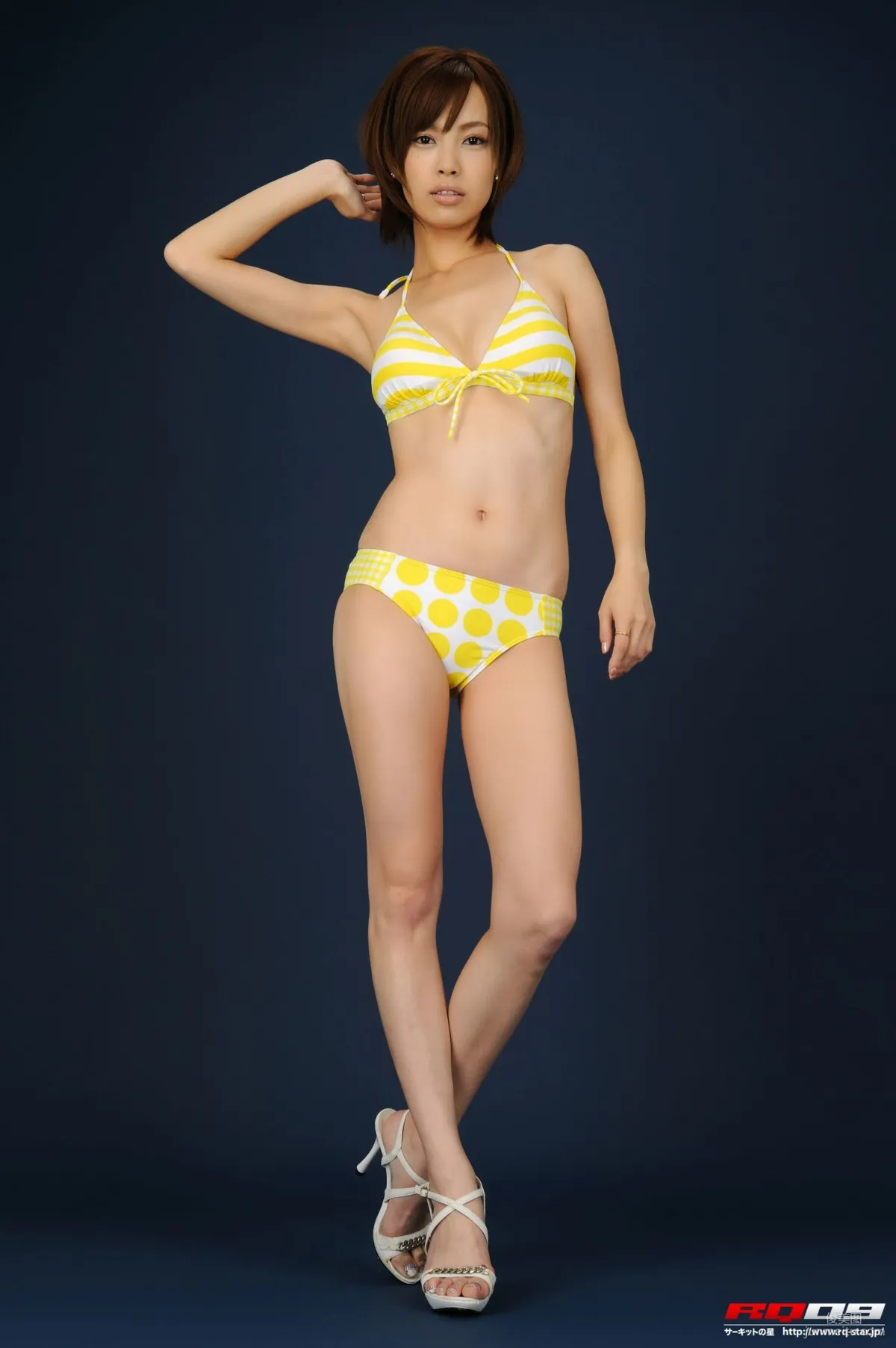 [RQ-STAR] NO.00185 Izumi Morita 森田泉美 Swim Suits 寫真集 12
