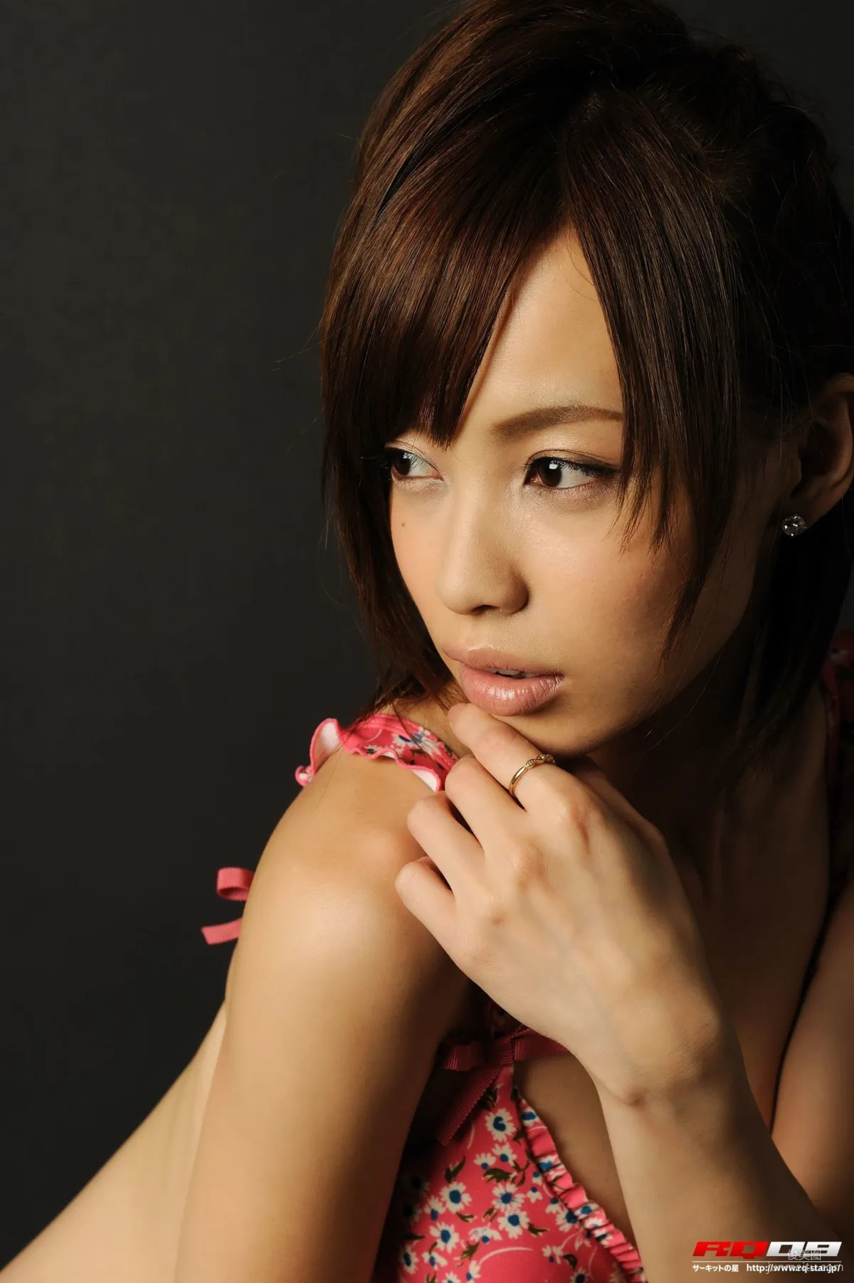 [RQ-STAR] NO.00177 Izumi Morita 森田泉美 Swim Suits 寫真集 44