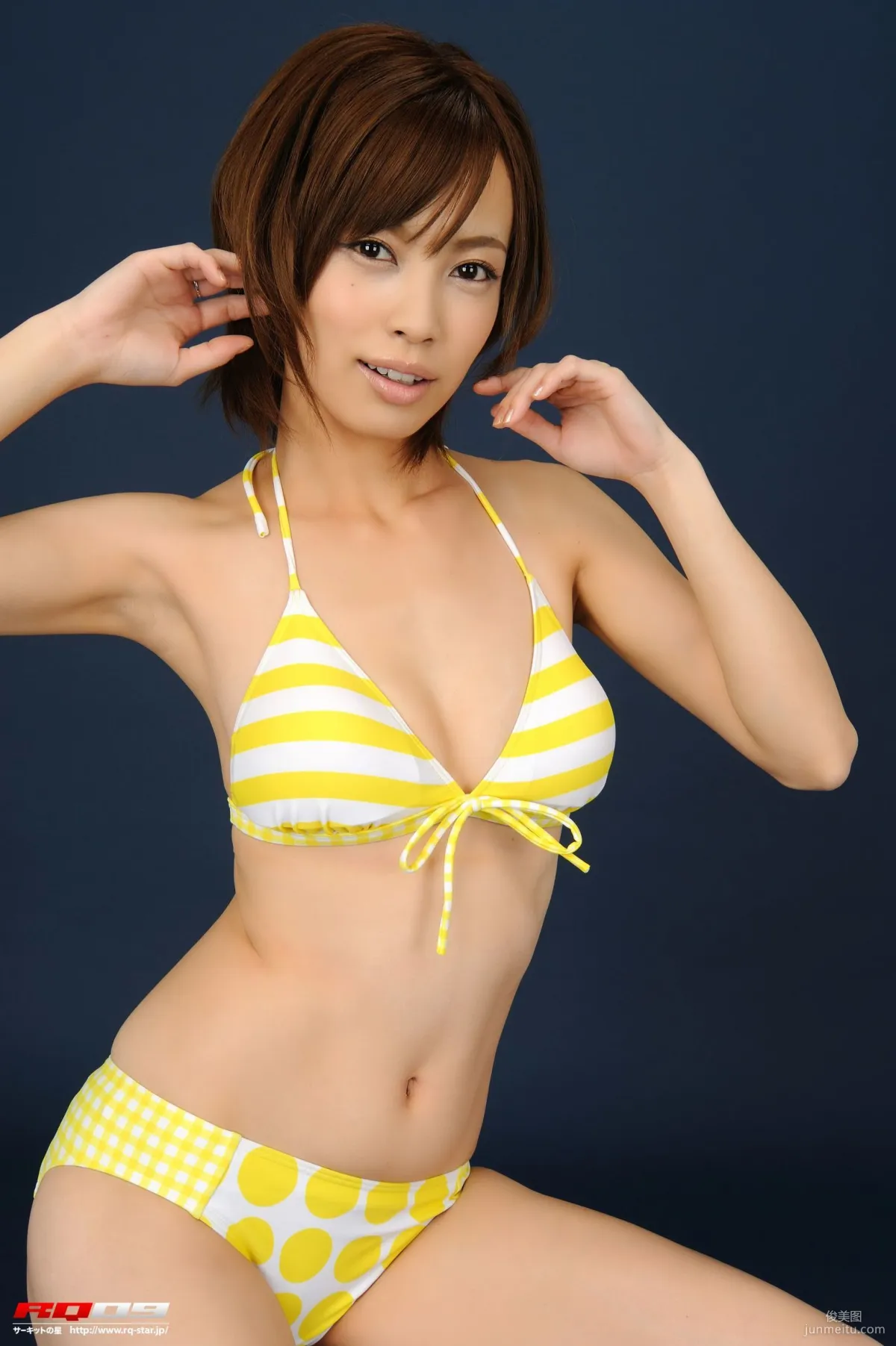[RQ-STAR] NO.00185 Izumi Morita 森田泉美 Swim Suits 寫真集 80