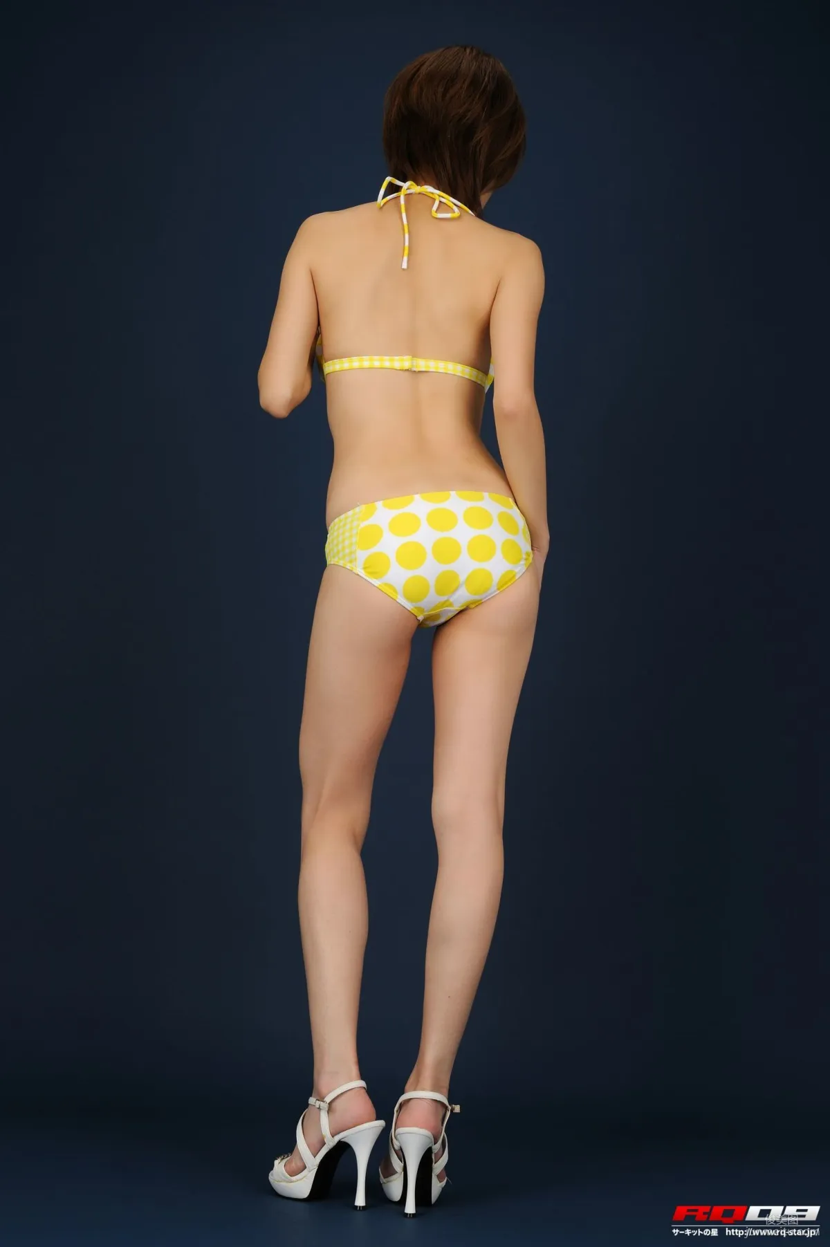 [RQ-STAR] NO.00185 Izumi Morita 森田泉美 Swim Suits 寫真集 31