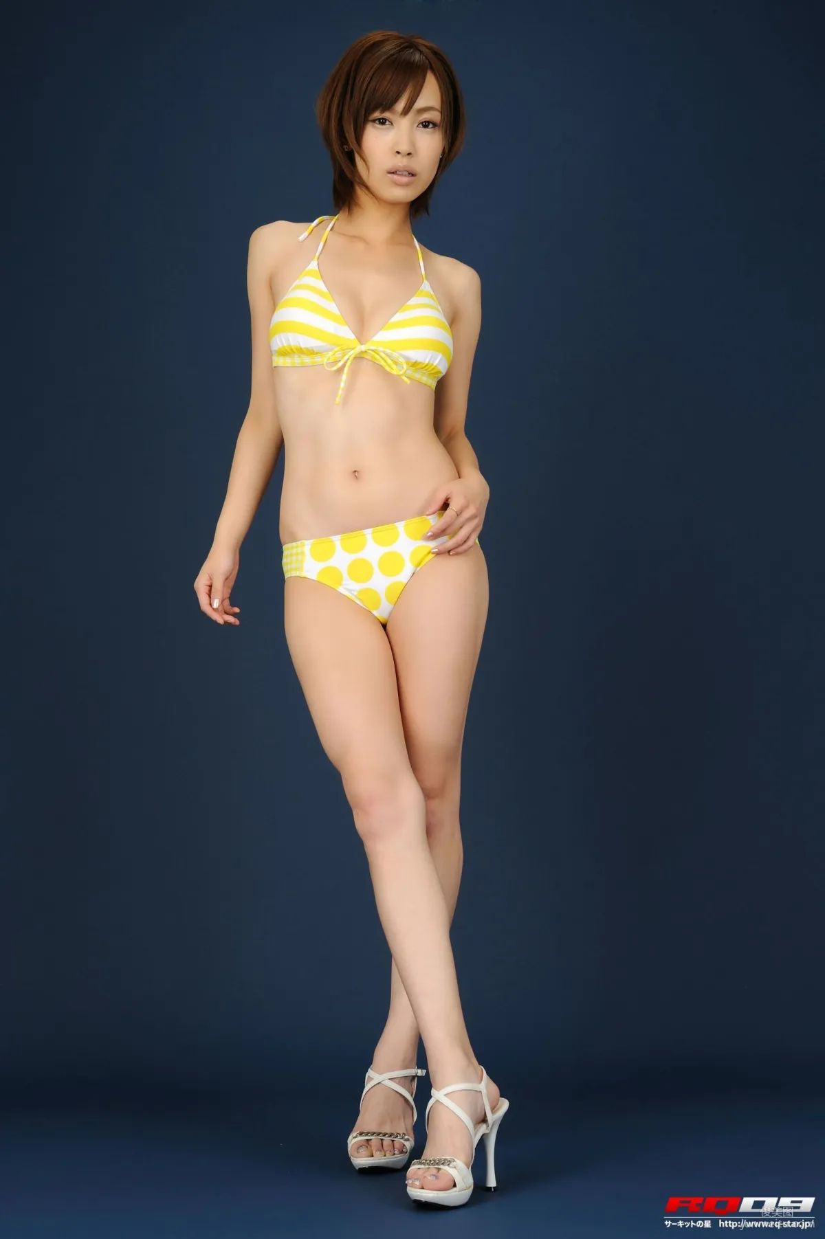 [RQ-STAR] NO.00185 Izumi Morita 森田泉美 Swim Suits 寫真集 5