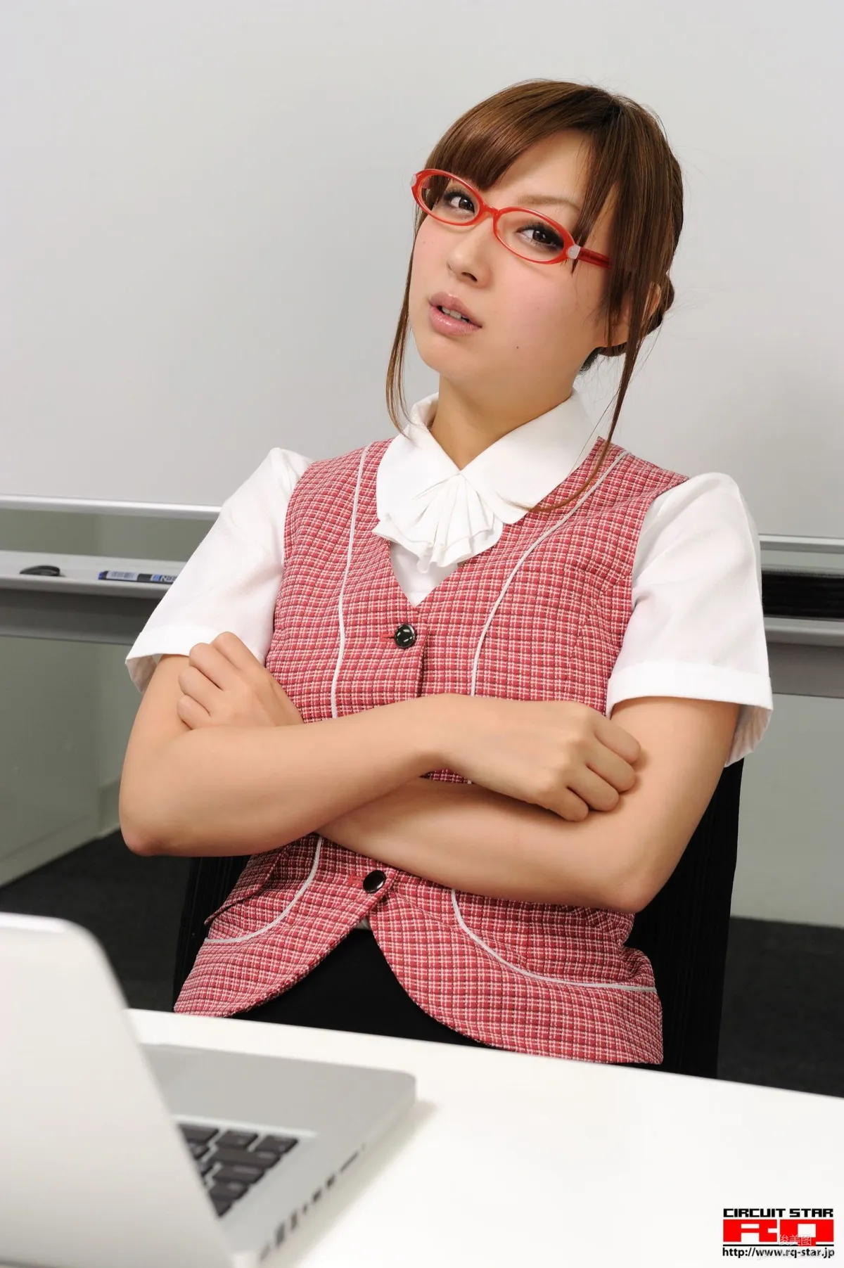 [RQ-STAR] NO.00255 Yuka Tachibana 立花ゆか Office Lady 寫真集 78