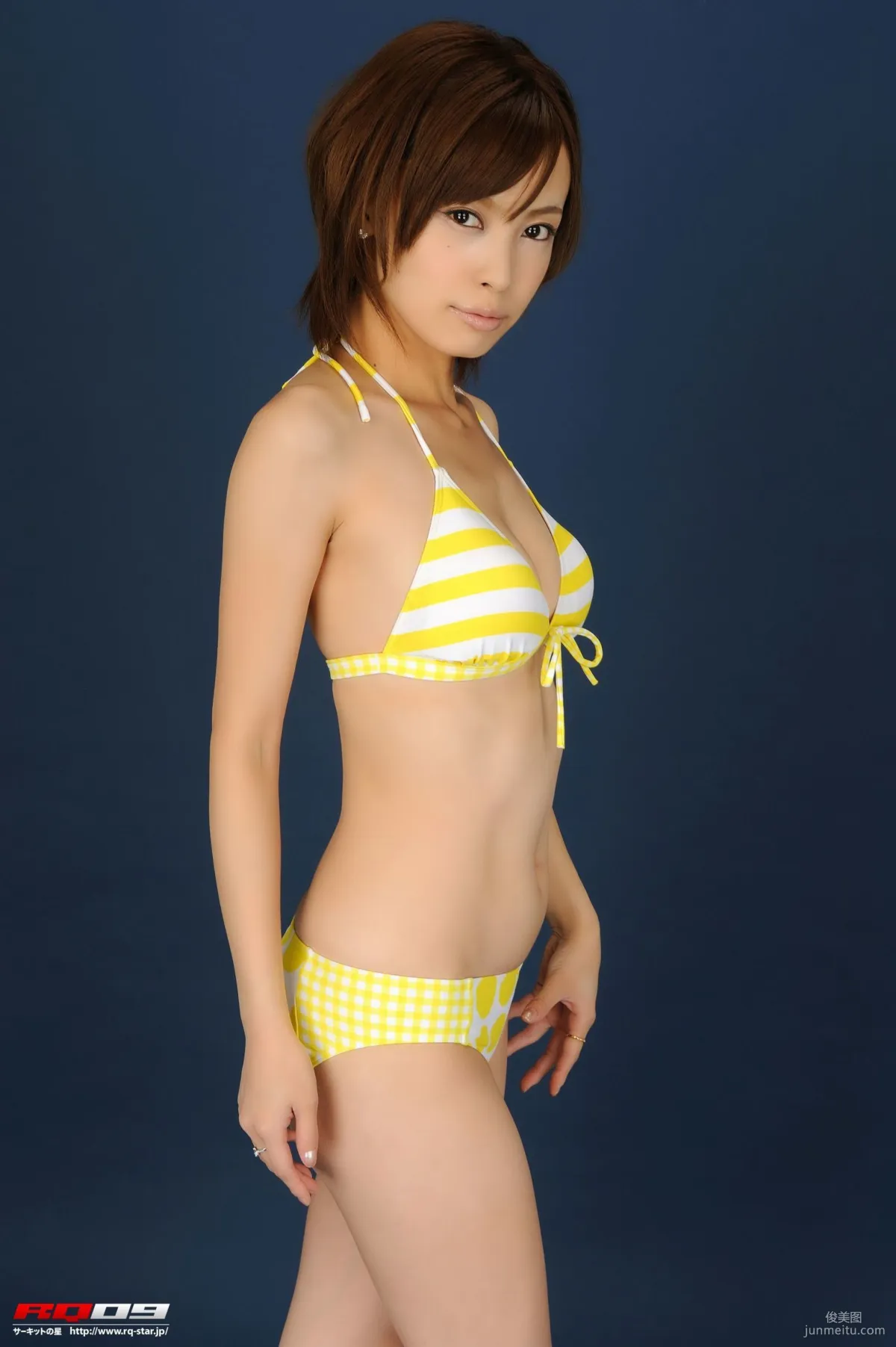 [RQ-STAR] NO.00185 Izumi Morita 森田泉美 Swim Suits 寫真集 41