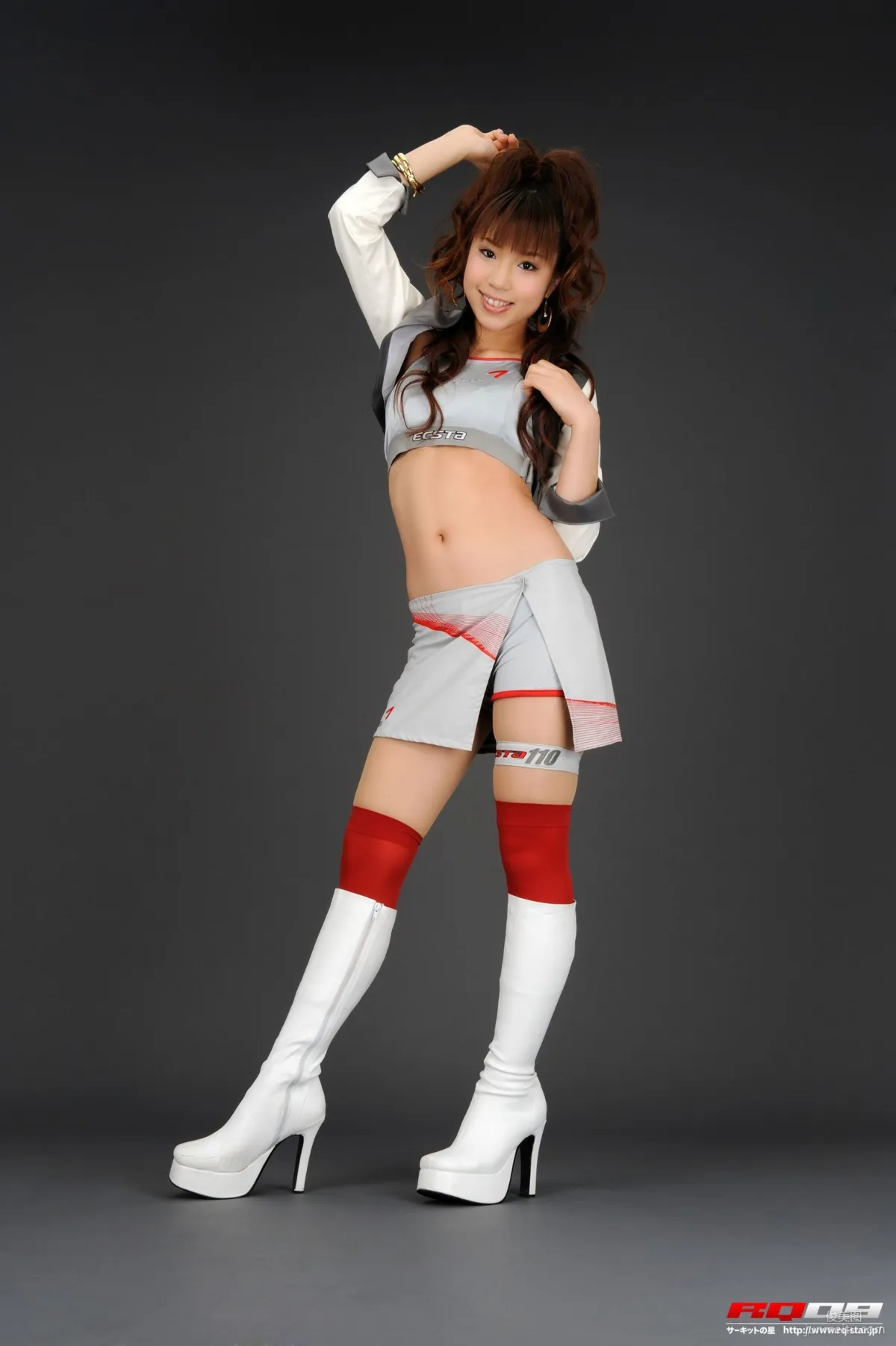 [RQ-STAR] NO.00167 Yuko Momokawa 桃川祐子 Race Queen 寫真集 2
