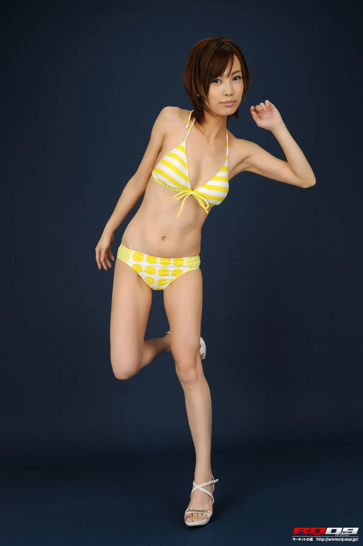 [RQ-STAR] NO.00185 Izumi Morita 森田泉美 Swim Suits 寫真集 53