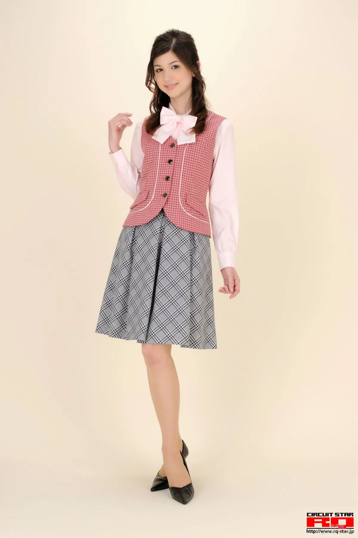 [RQ-STAR] NO.00362 Amy Kubo 久保エイミー Office Lady 写真集1