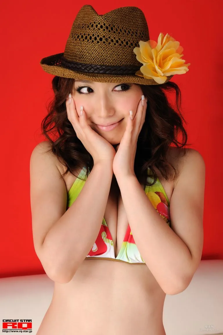 [RQ-STAR] NO.00281 Emi Shimizu 清水惠美 Swim Suits 寫真集 30