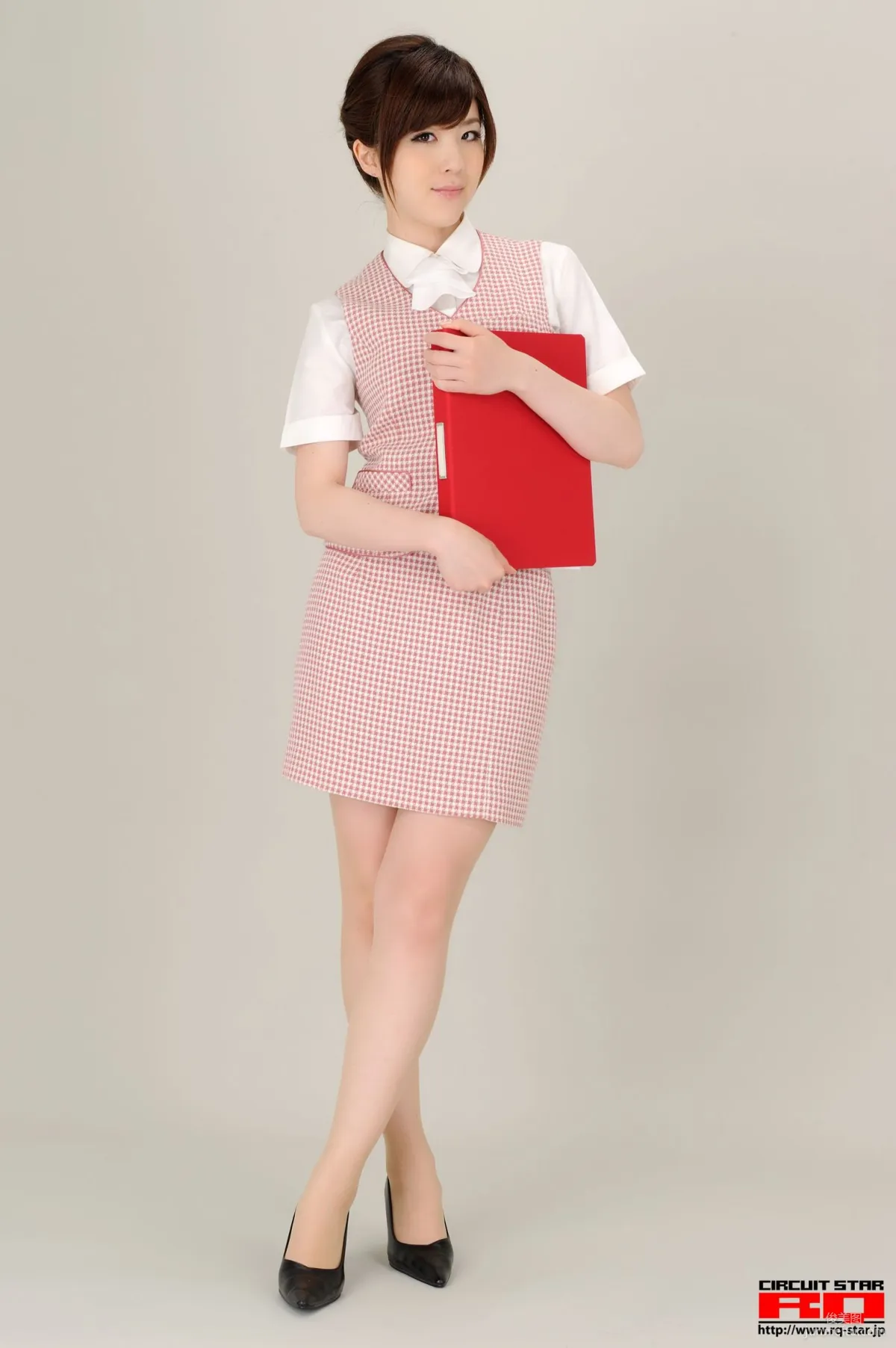 [RQ-STAR] NO.00365 荒木よし穂 Office Lady 辦公室女郎 寫真集 17