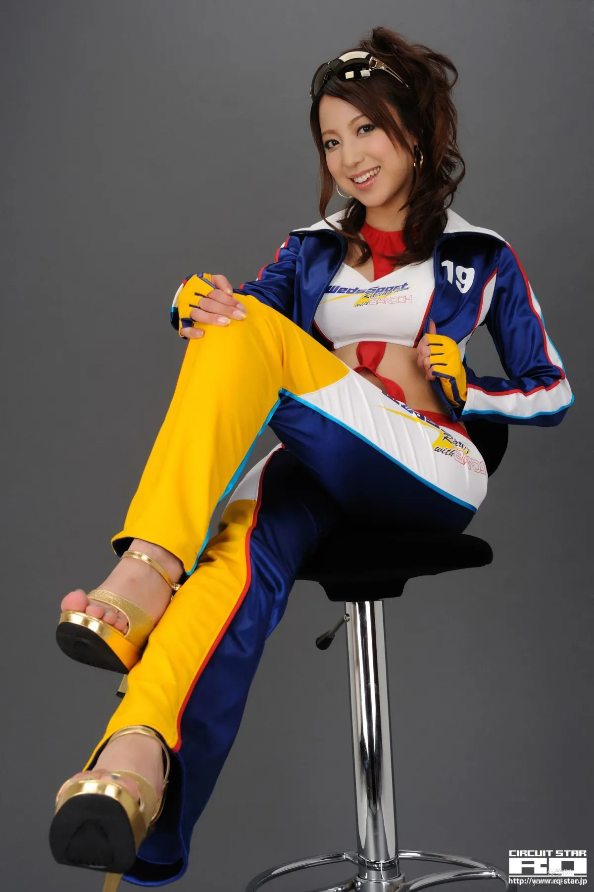 [RQ-STAR] NO.00301 橫山かおり Race Queen 寫真集 64