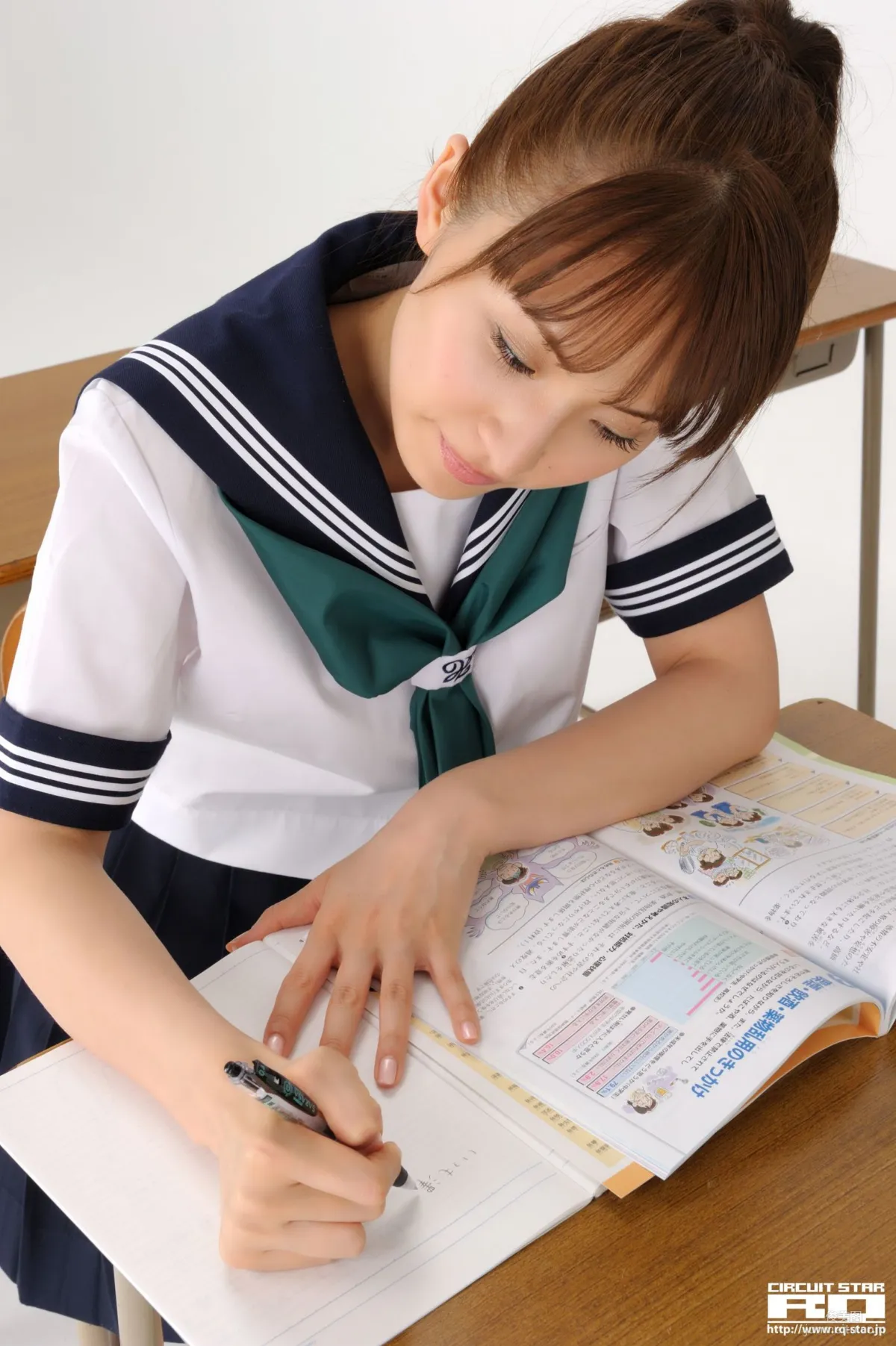 [RQ-STAR] NO.00312 Rena Sawai 澤井玲菜 School Girl 寫真集 36