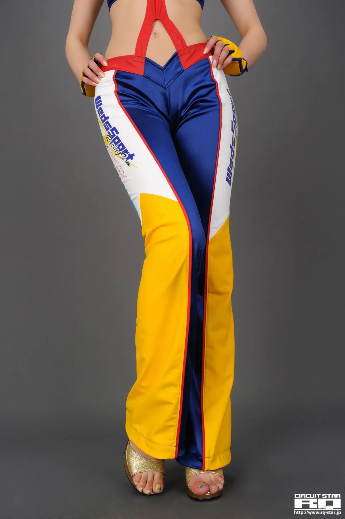 [RQ-STAR] NO.00301 橫山かおり Race Queen 寫真集 98