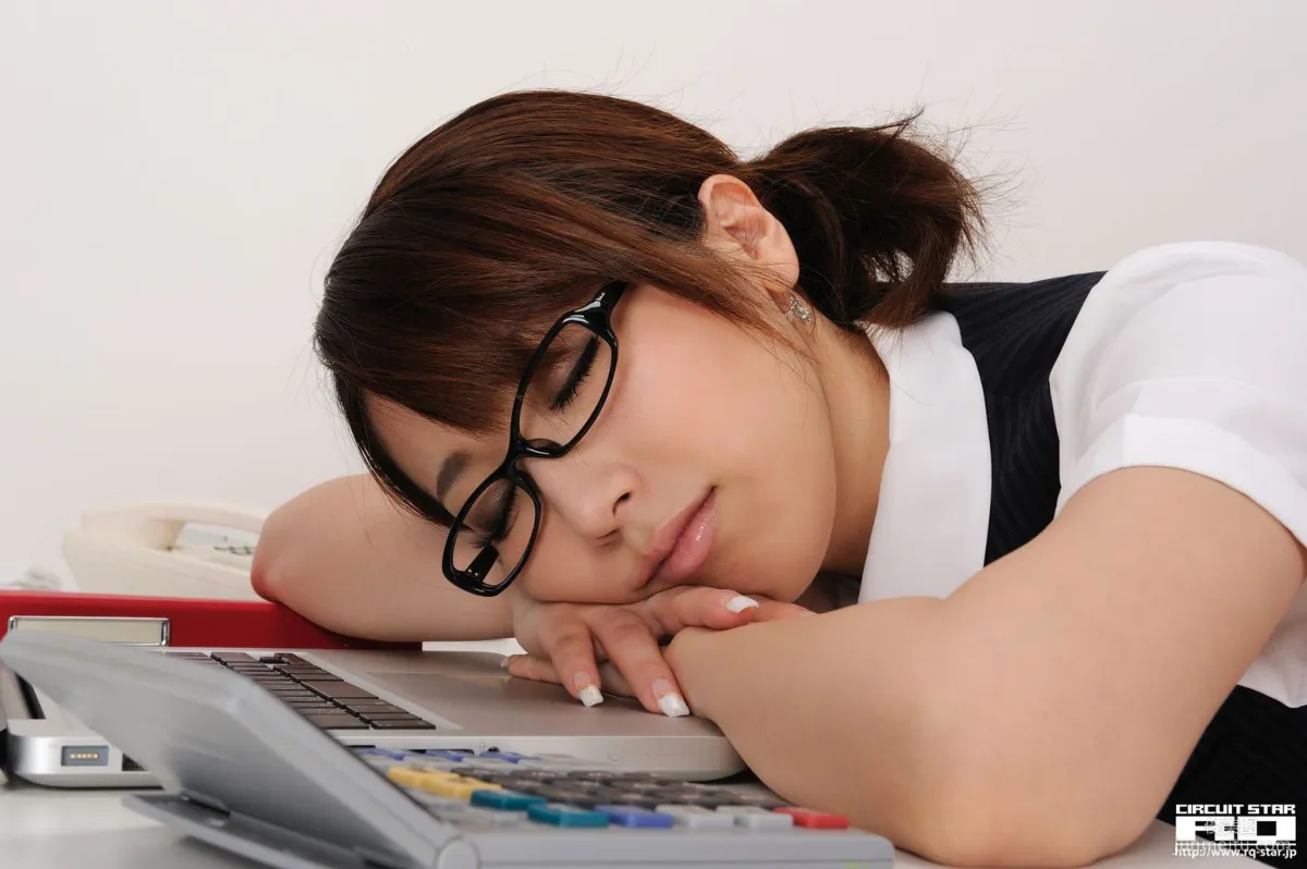 [RQ-STAR] NO.00294 Emi Shimizu 清水恵美 Office Lady 寫真集 117
