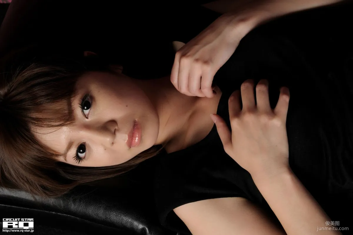 [RQ-STAR] NO.00304 水野ちはる Private Dress 短發黑絲美女寫真集 130
