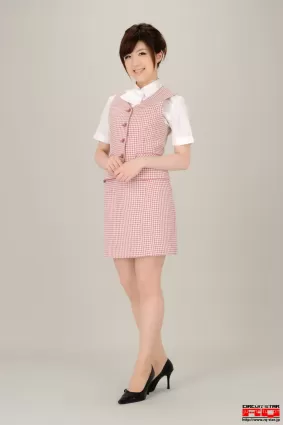 [RQ-STAR] NO.00365 荒木よし穂 Office Lady 辦公室女郎 寫真集