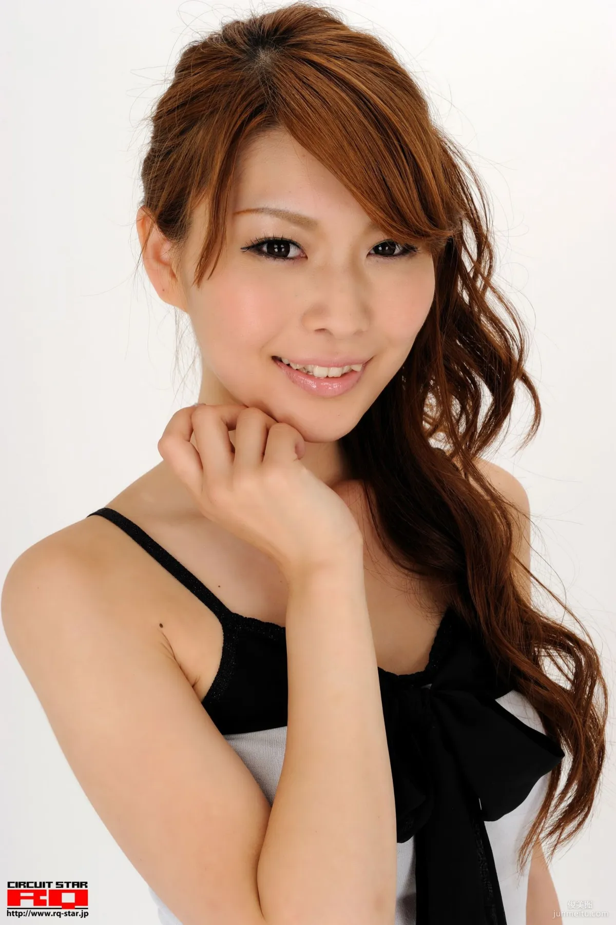 [RQ-STAR] NO.00340 愛原涼 Private Dress 超短裙美腿寫真集 31