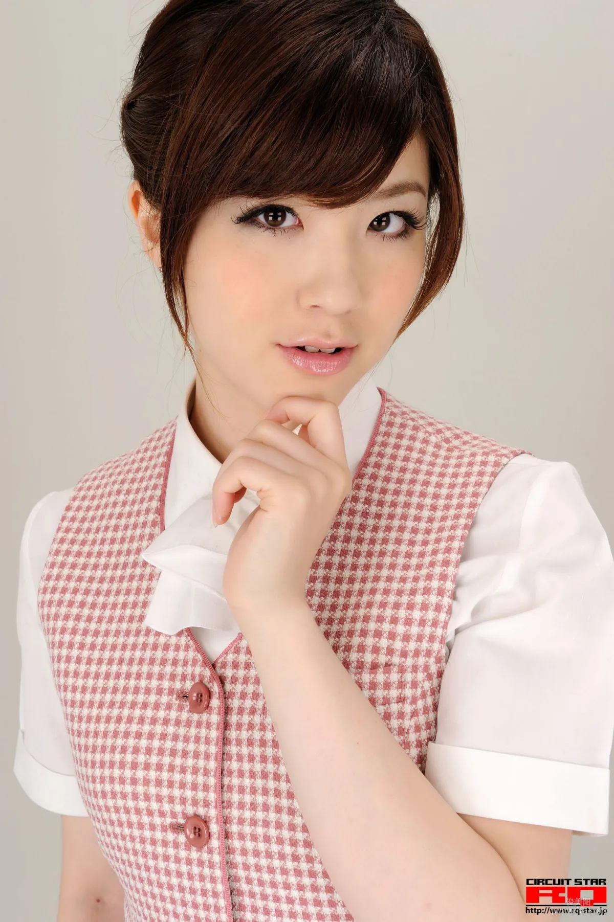 [RQ-STAR] NO.00365 荒木よし穂 Office Lady 辦公室女郎 寫真集 4
